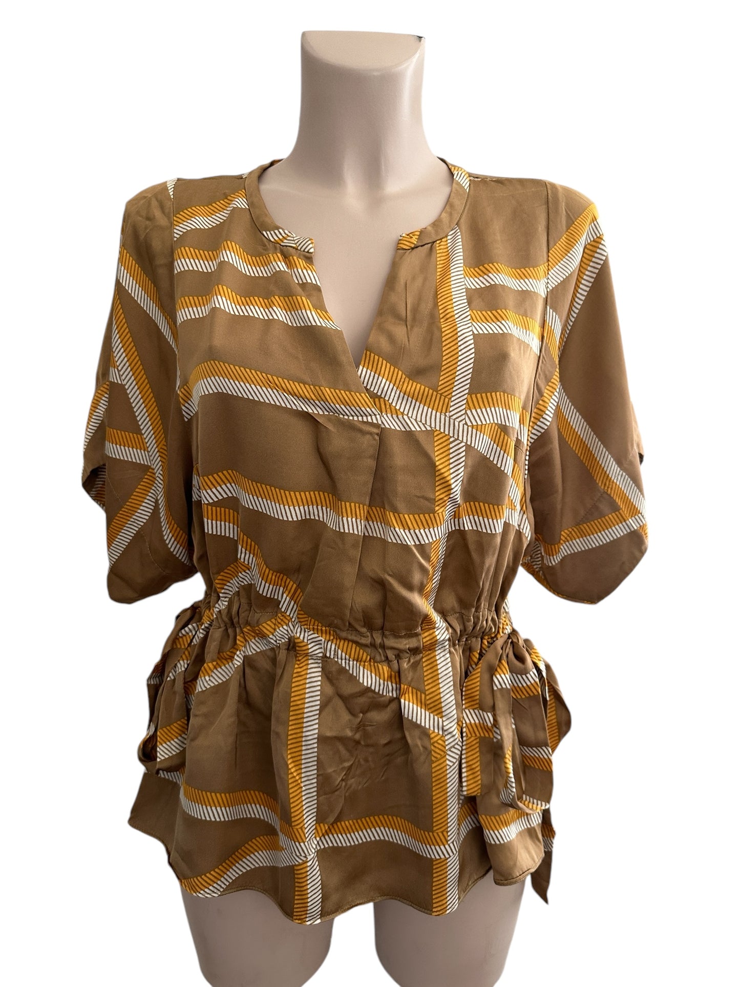 Second Female shirt XS