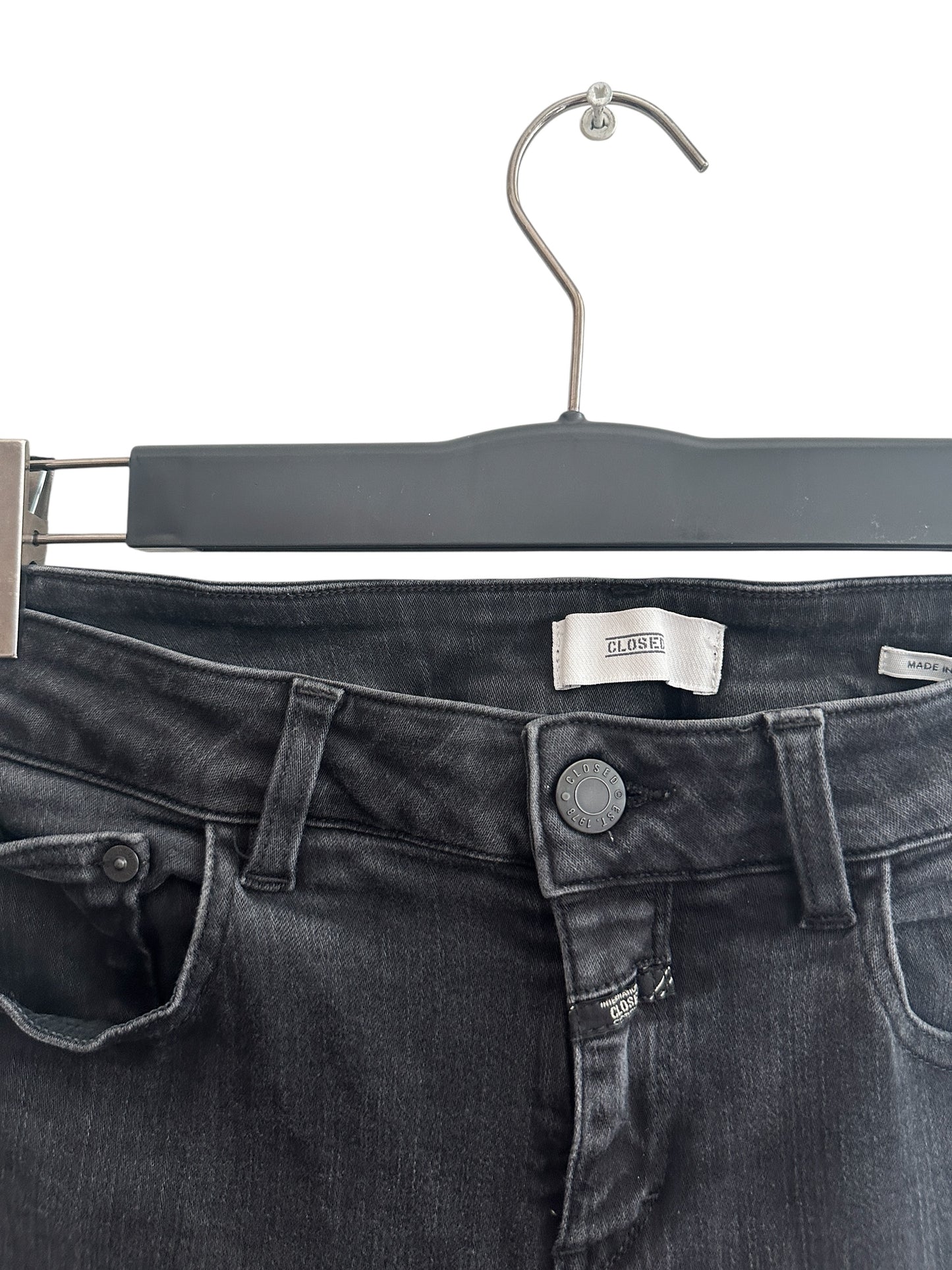 Closed jeans size 28