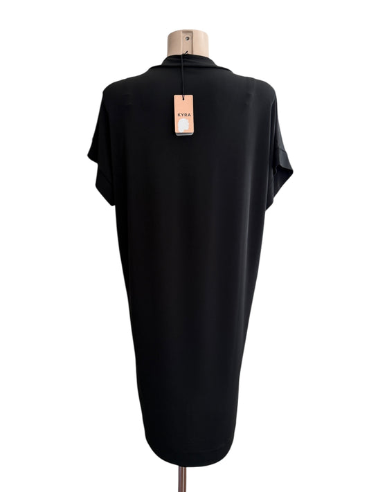 Kyra dress NEW M