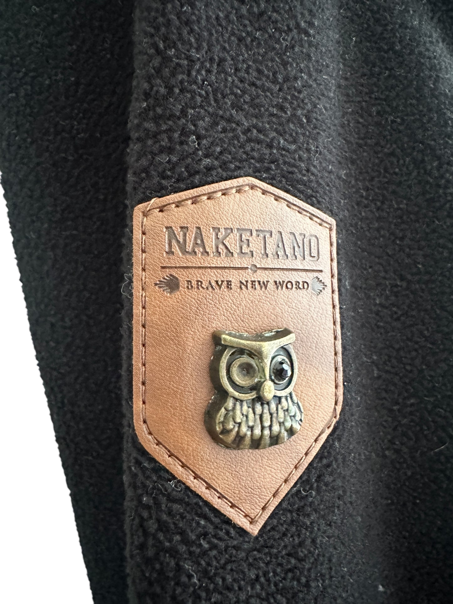 Naketano trui S
