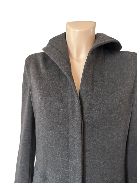 Claudia Strater jas L