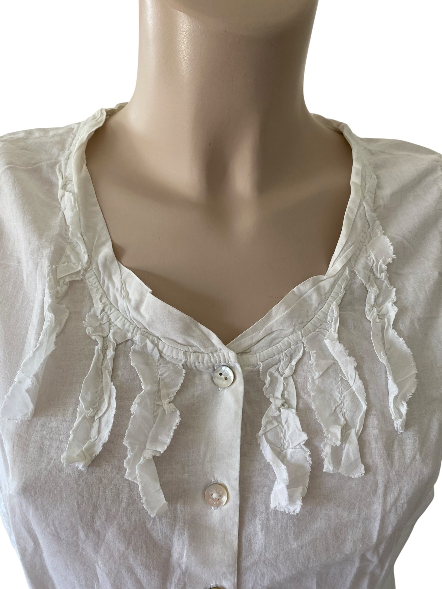 River Woods top M