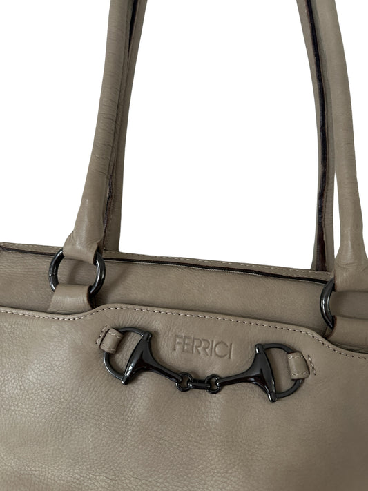 Claudio Ferrici schoudertas