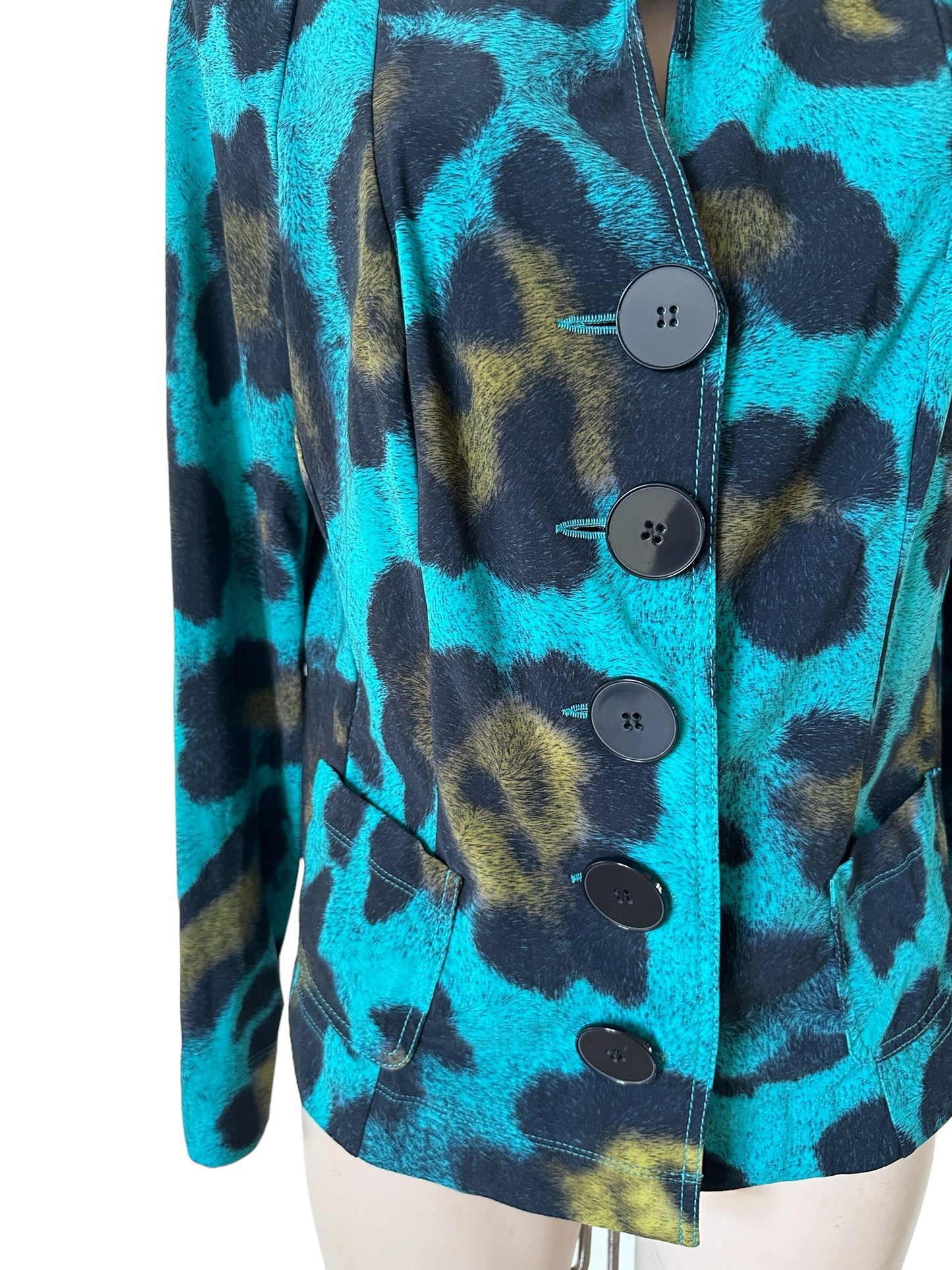 Moq blazer XL