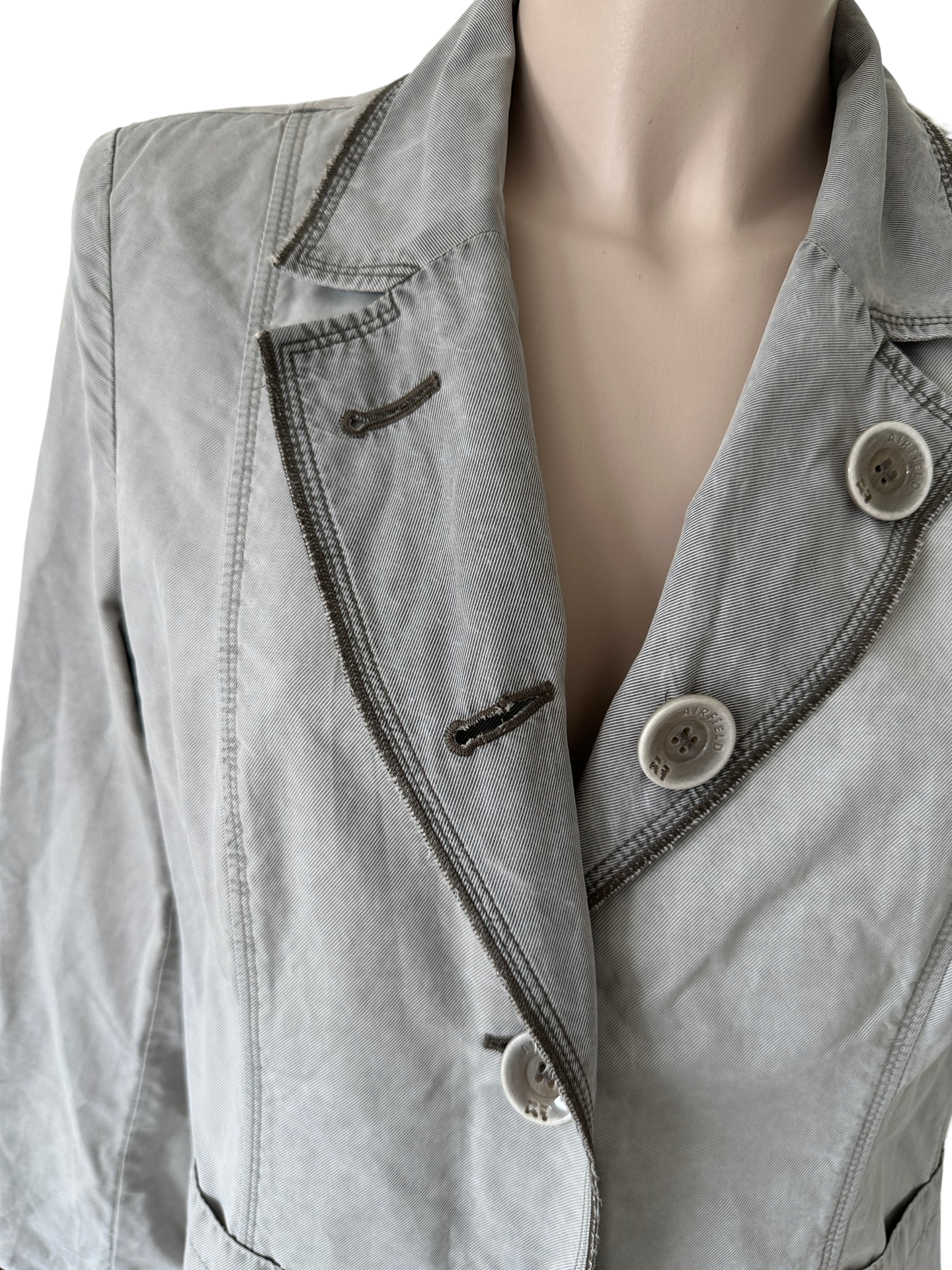 Airfield blazer L
