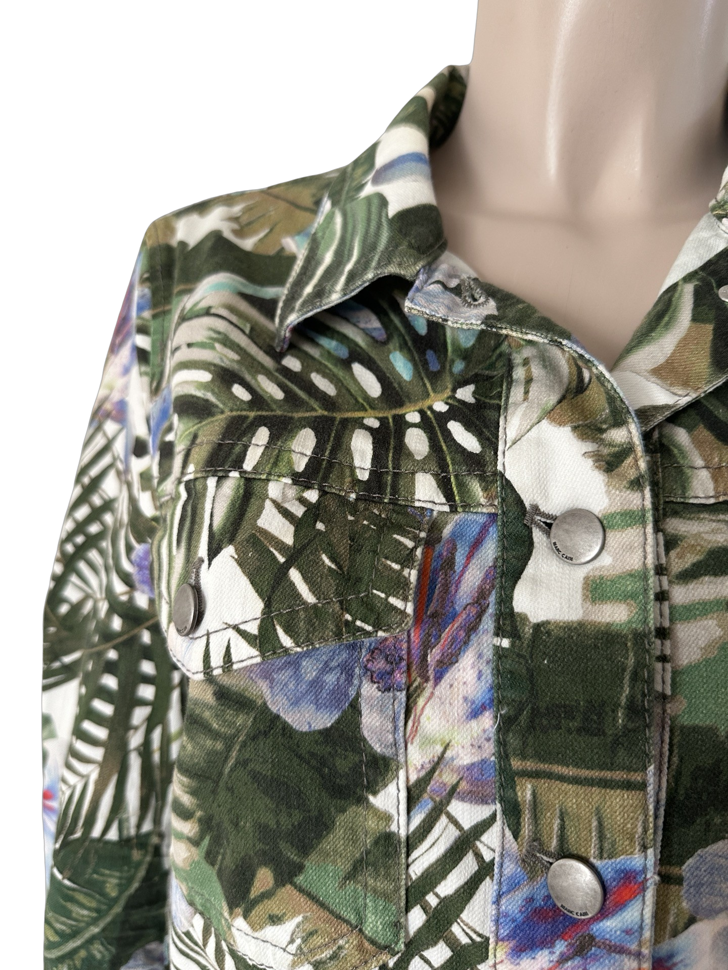 Marc Cain vest, size M