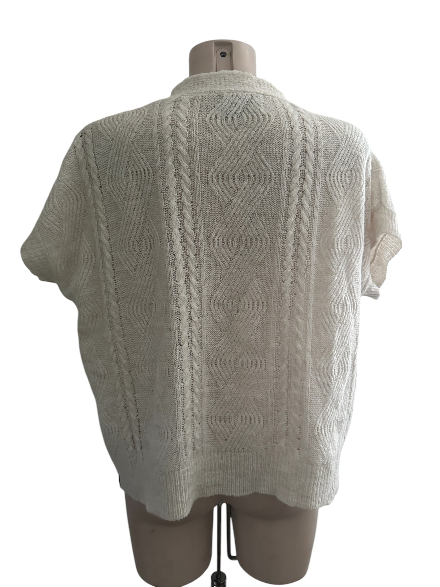 Nukus vest S
