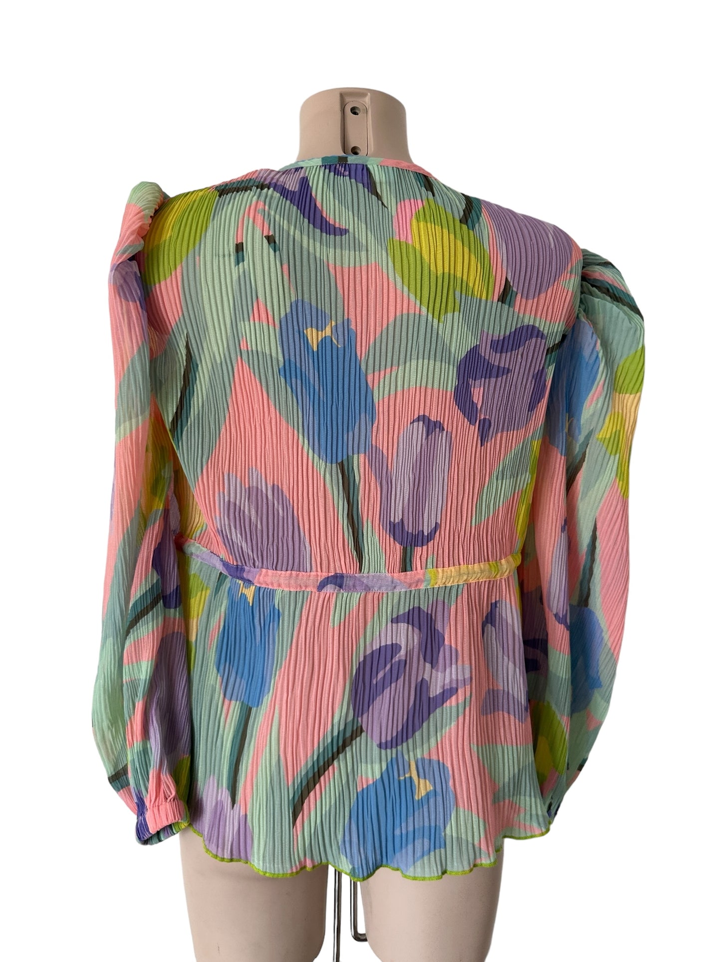 Numph long-sleeved shirt, size S