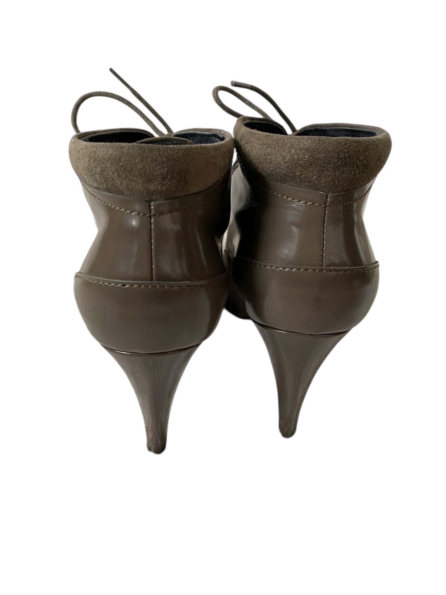 Tod's enkellaarzen 38
