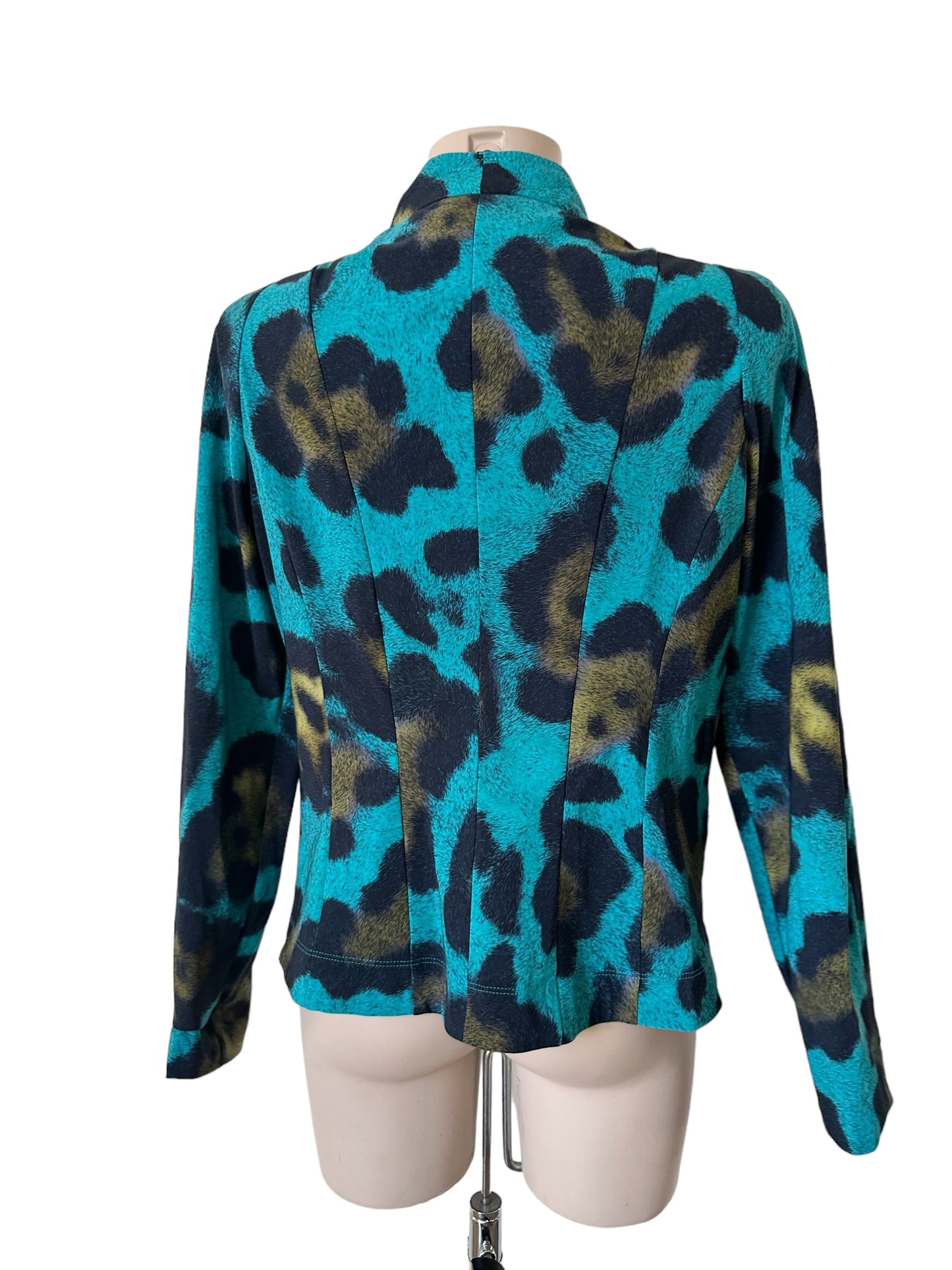 Moq blazer XL