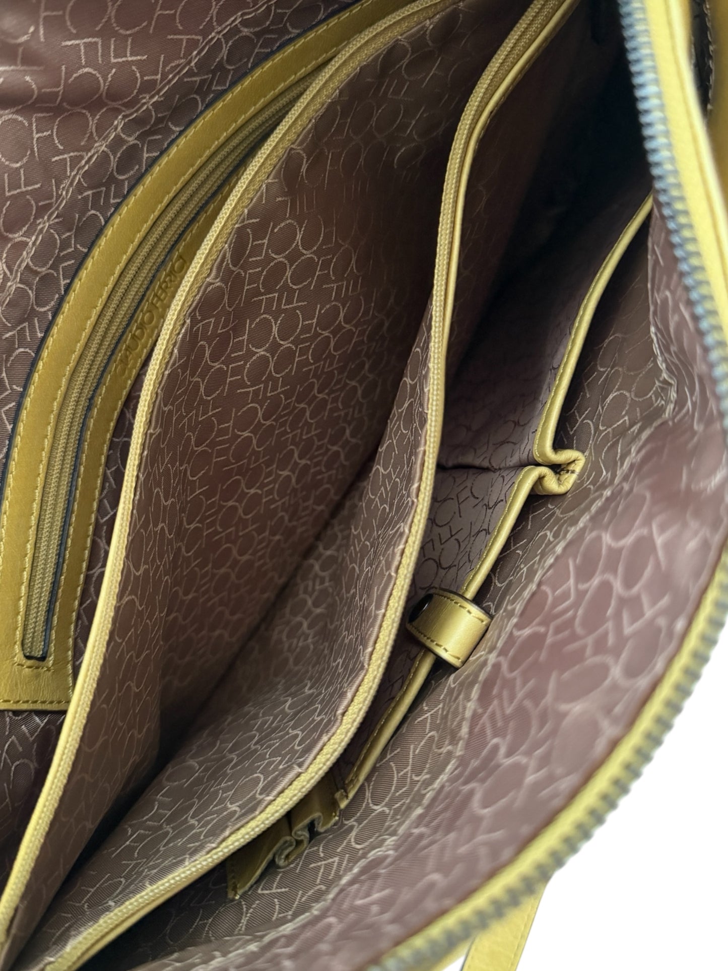 Claudio Ferrici schoudertas