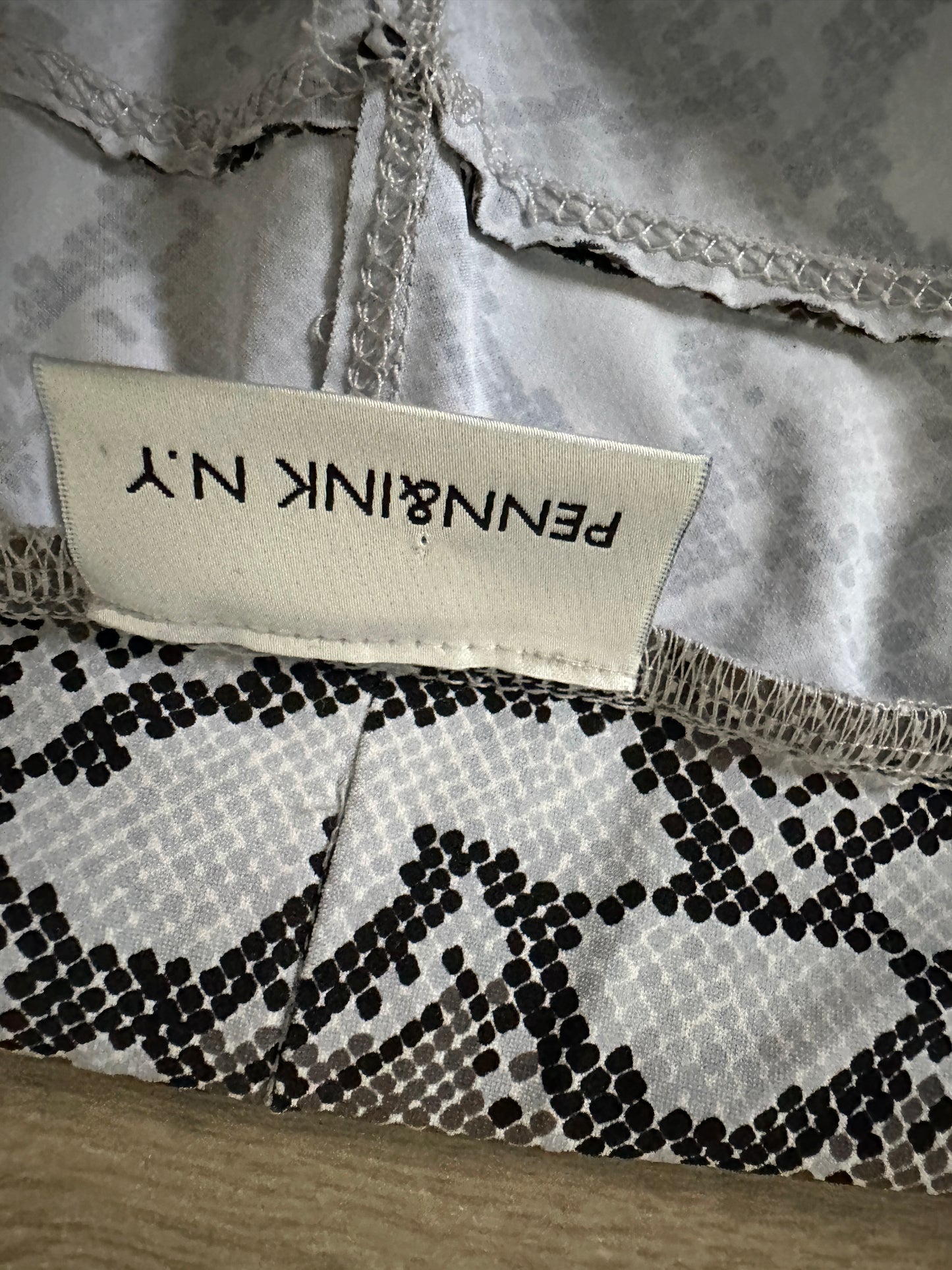 Penn & Ink pants, size L