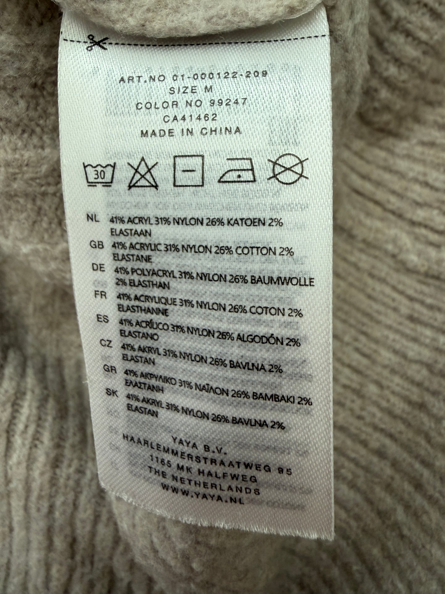 Yaya sweater M