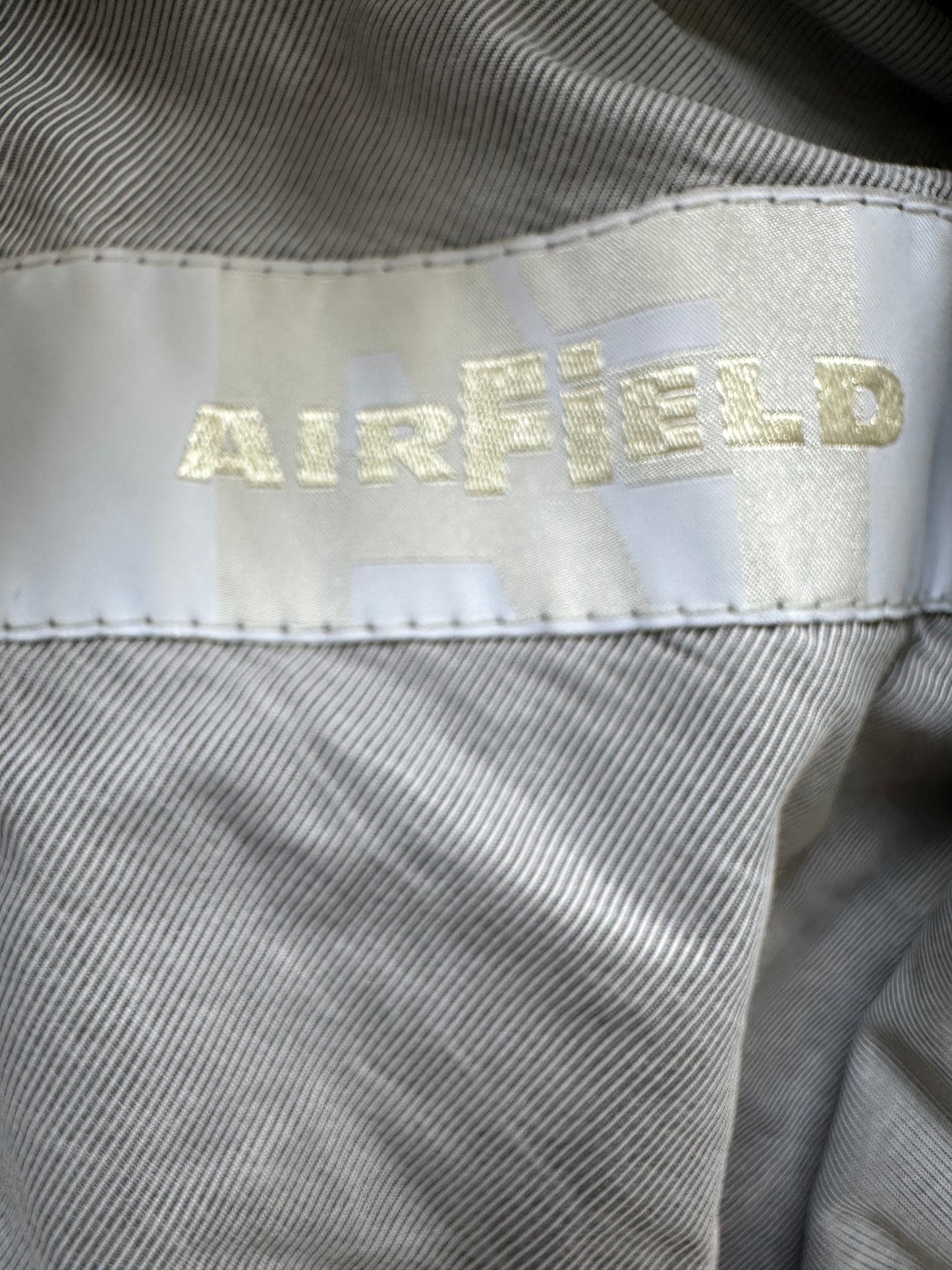 Airfield blazer L