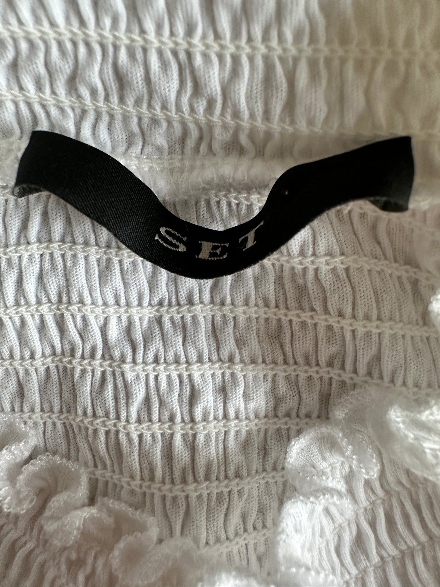 SET top S