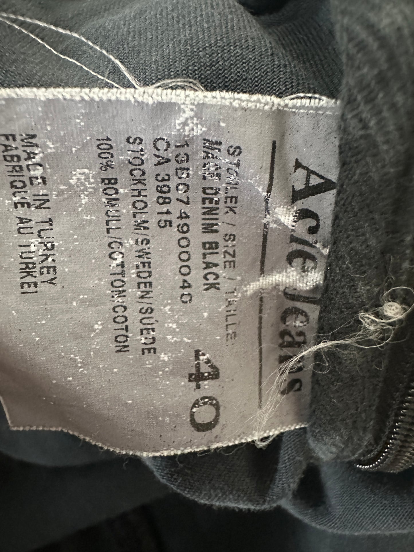 Acne rok M