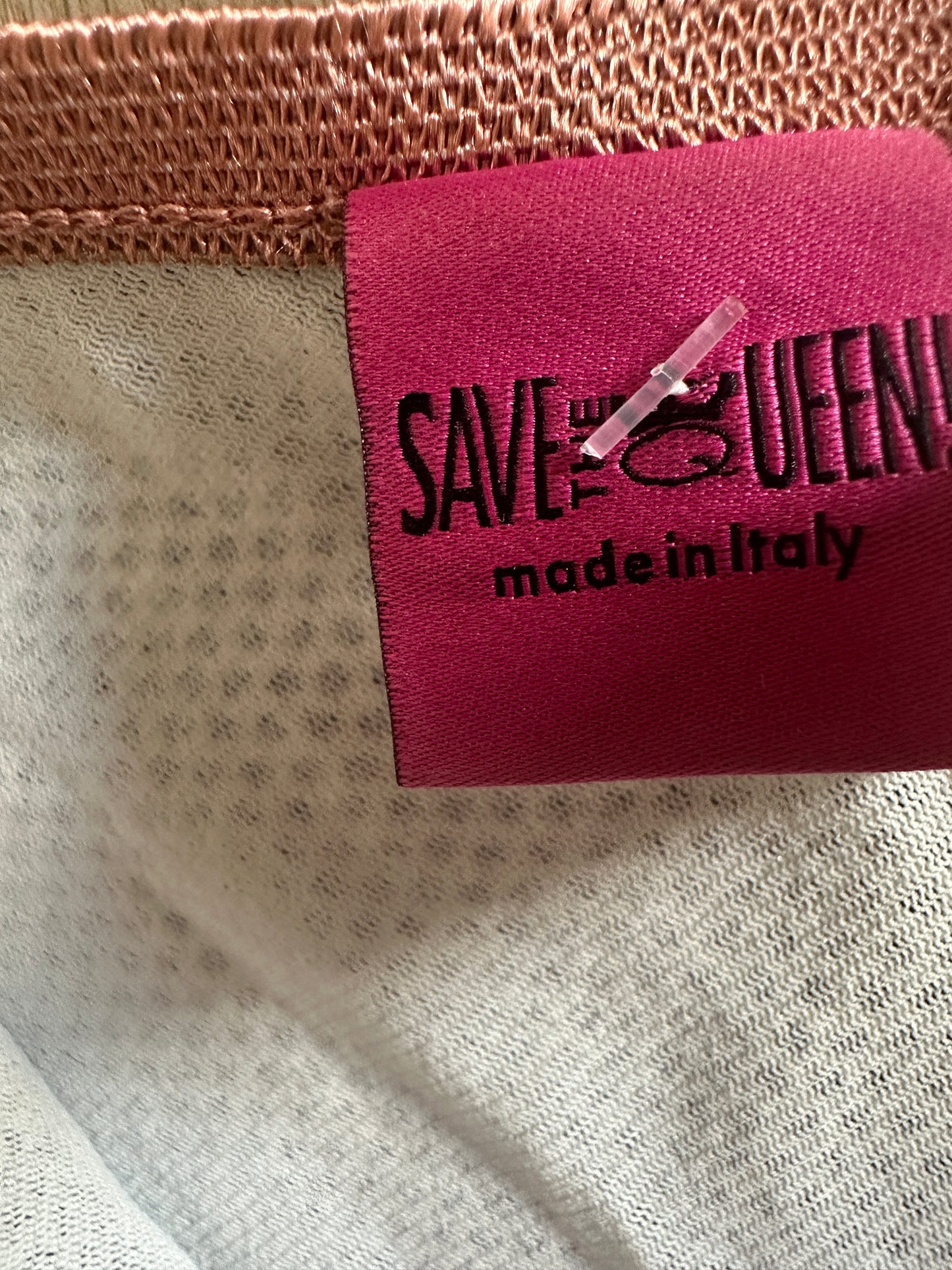 Save the Queen jurk M