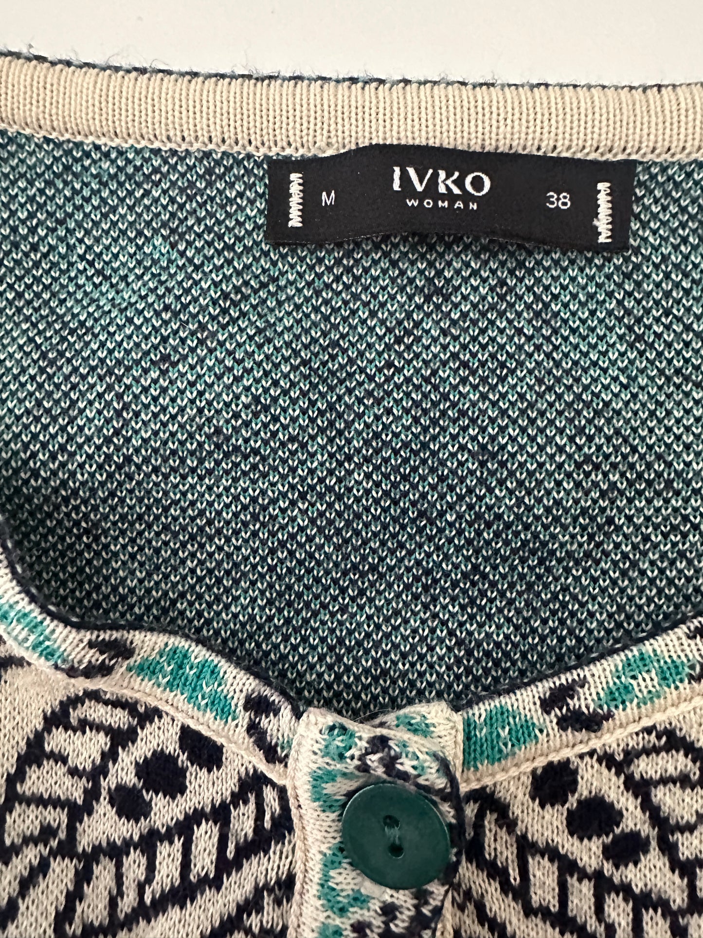 Ivko vest M