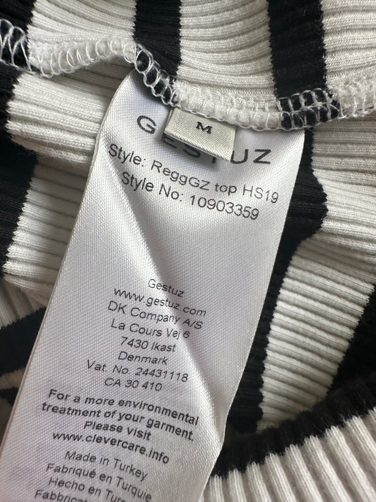 Gestuz top S