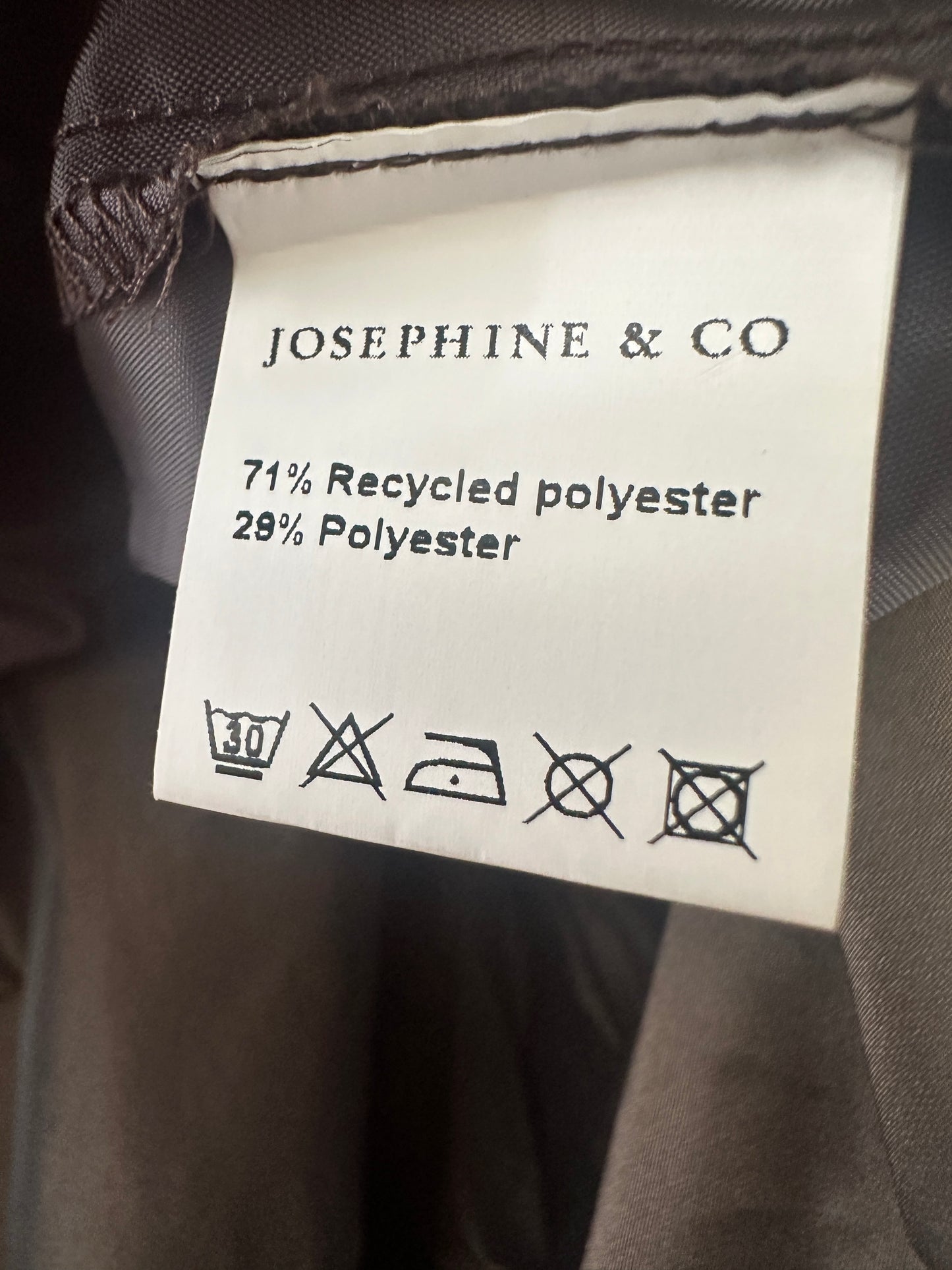 Josephine & Co rok M