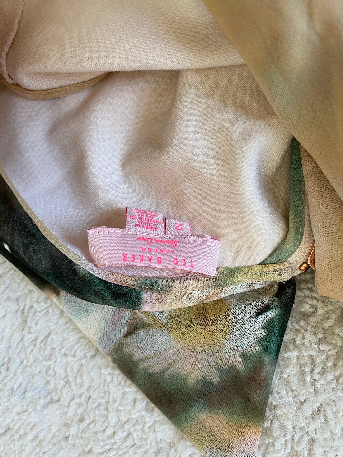 Ted Baker jurk S