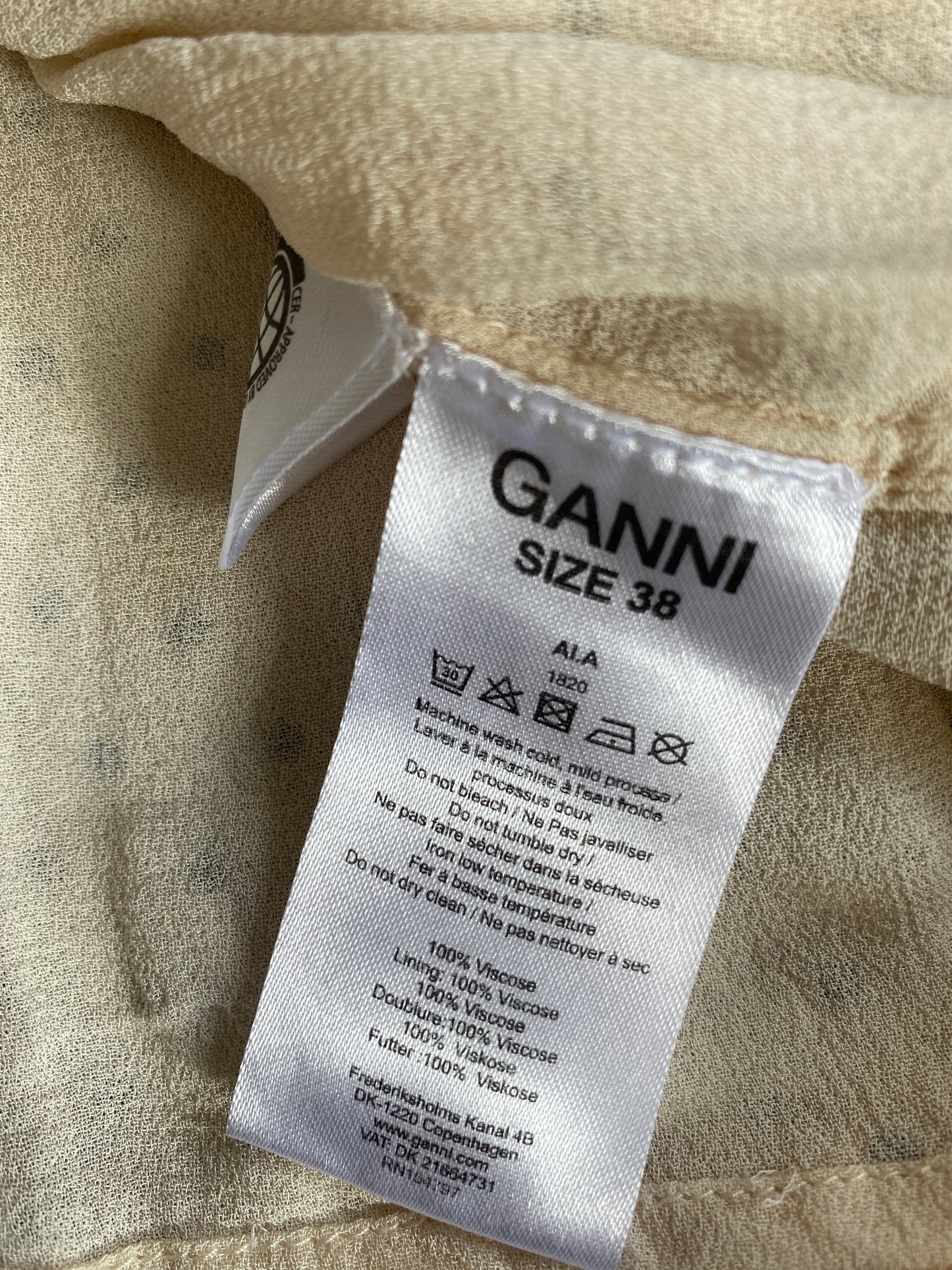 Ganni rok M