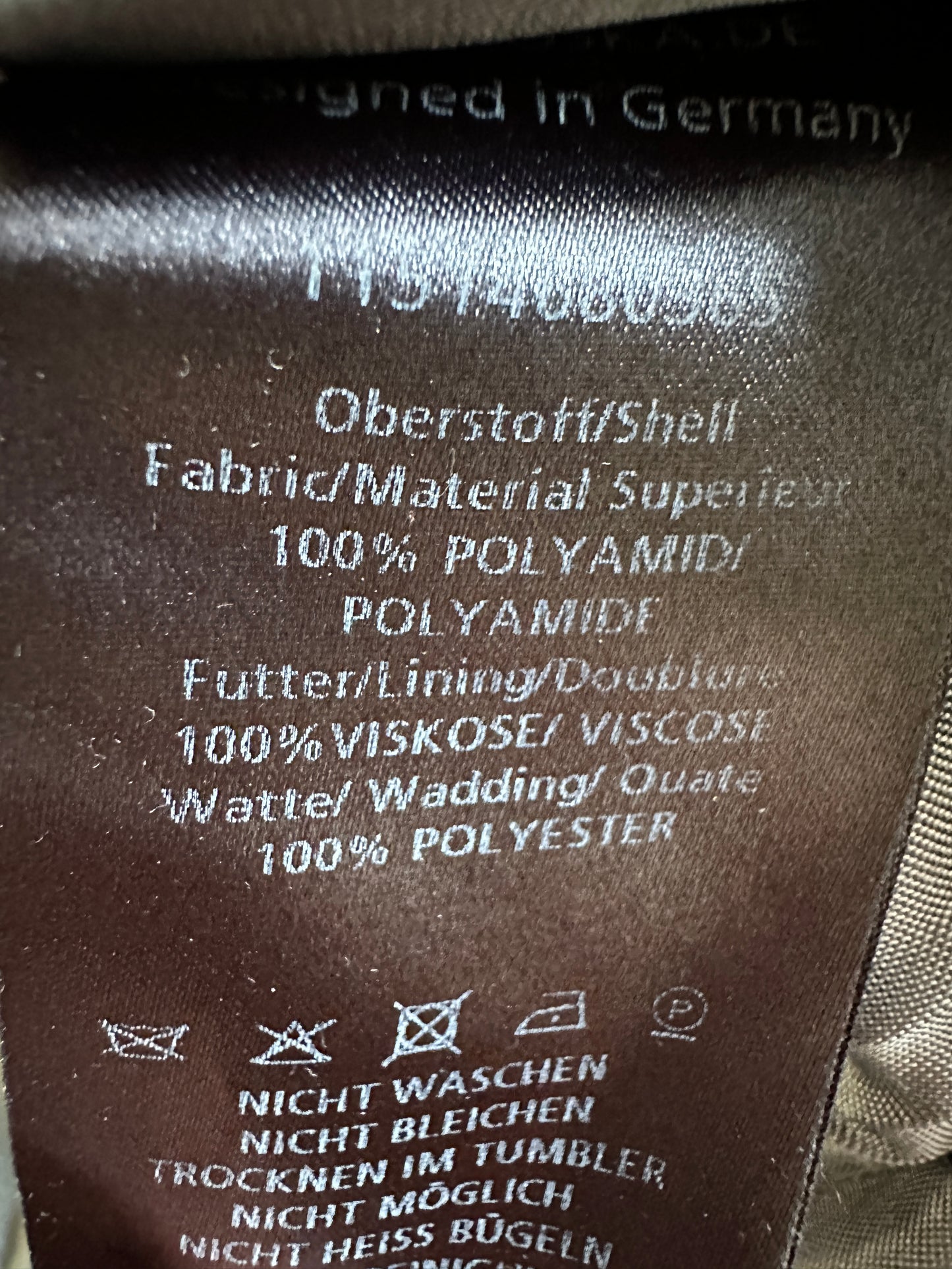 Oska jas M
