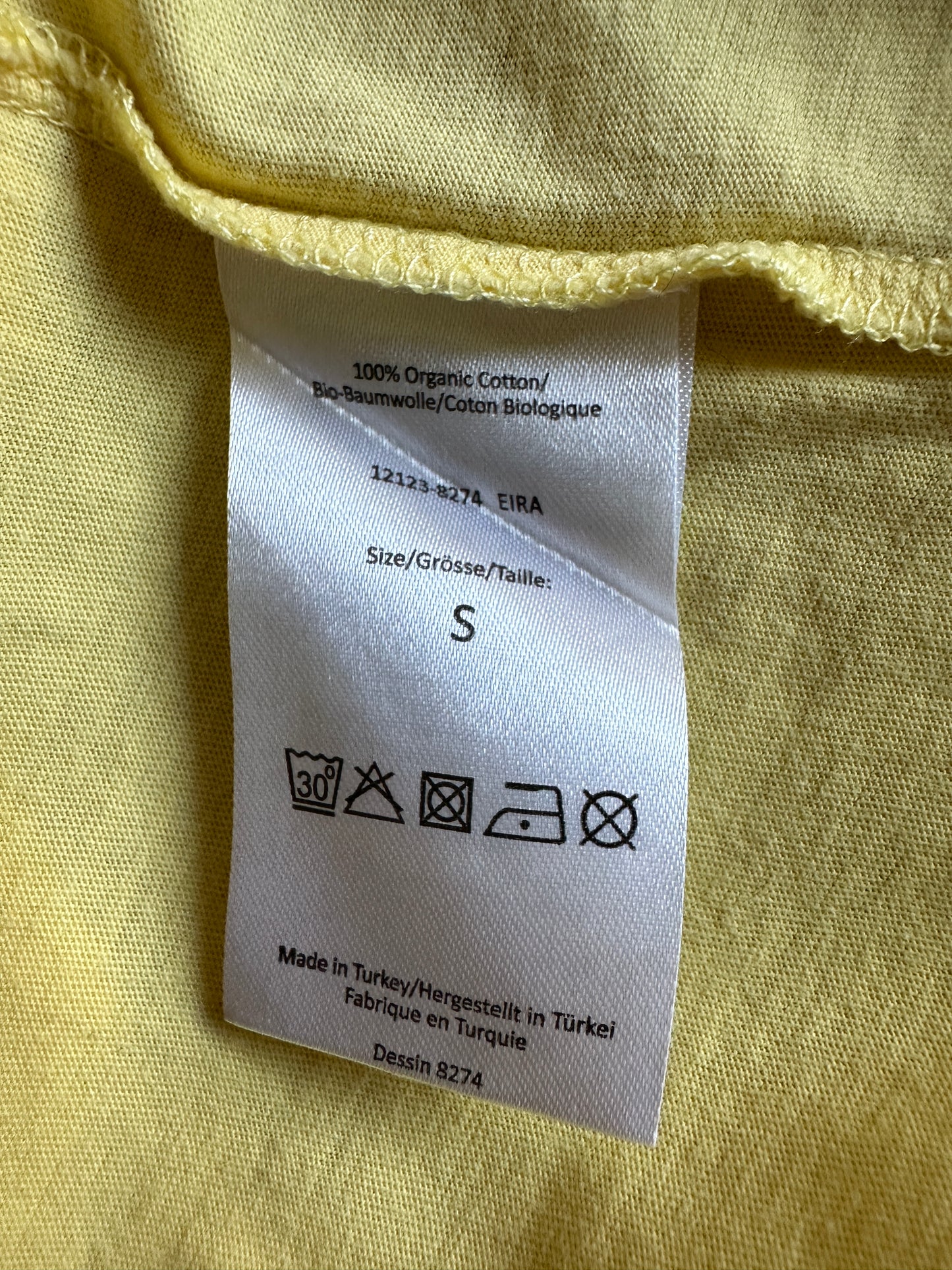 Baum und Pferdgarten shirt S