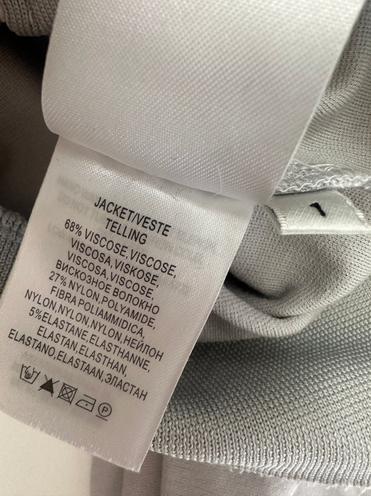 Essentiel Antwerp vest M