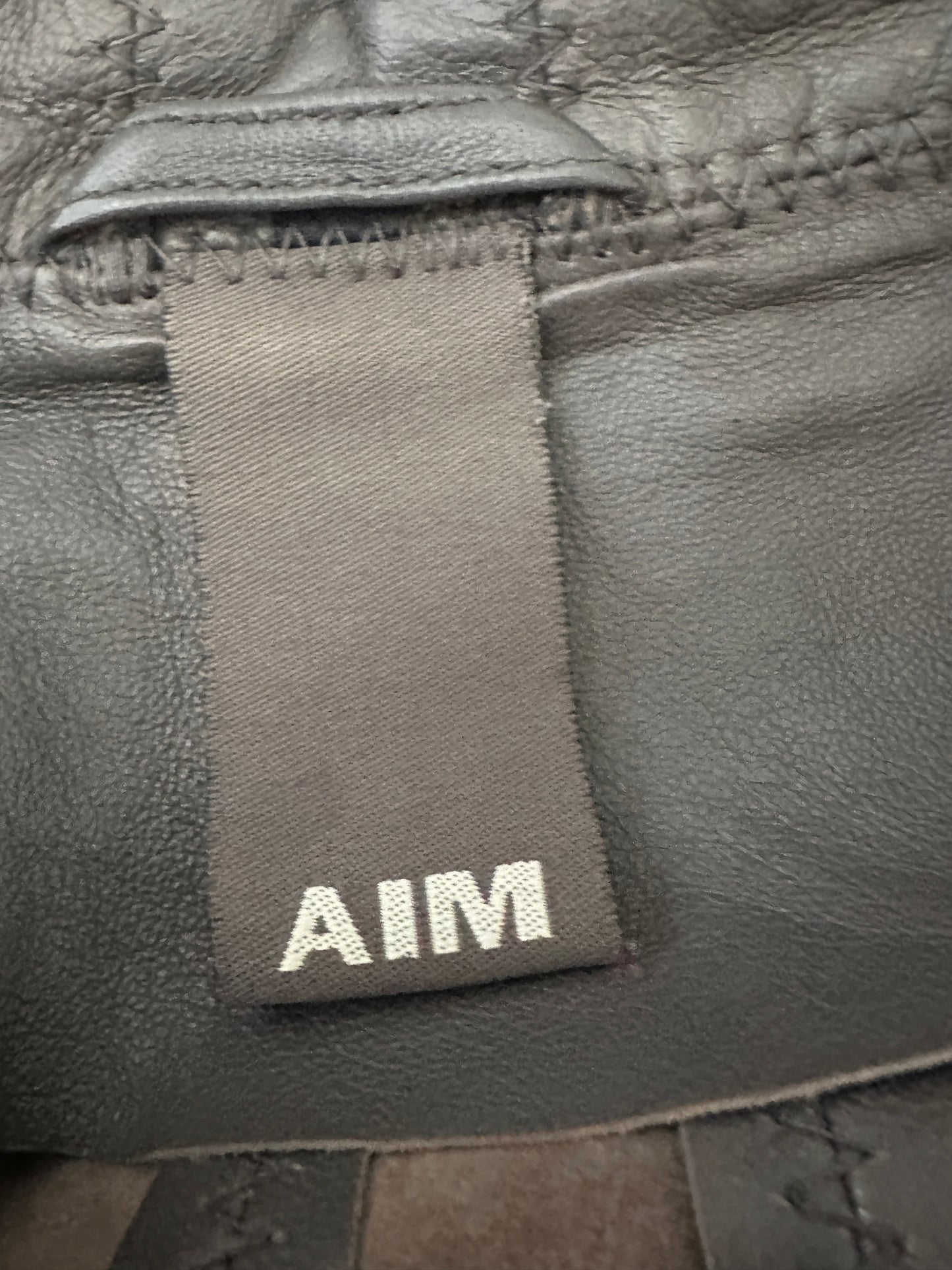 Aim jack M