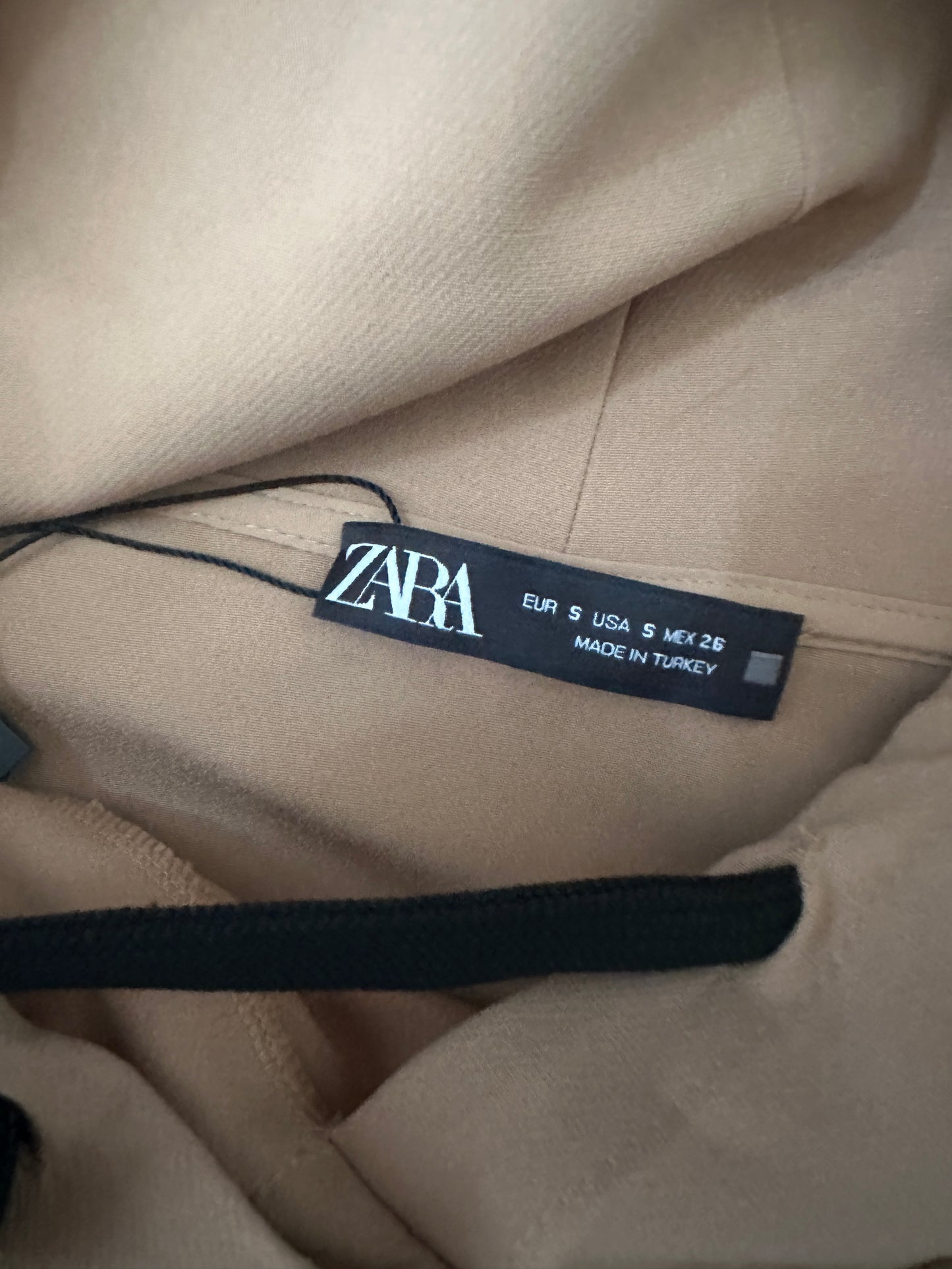 Zara trui S