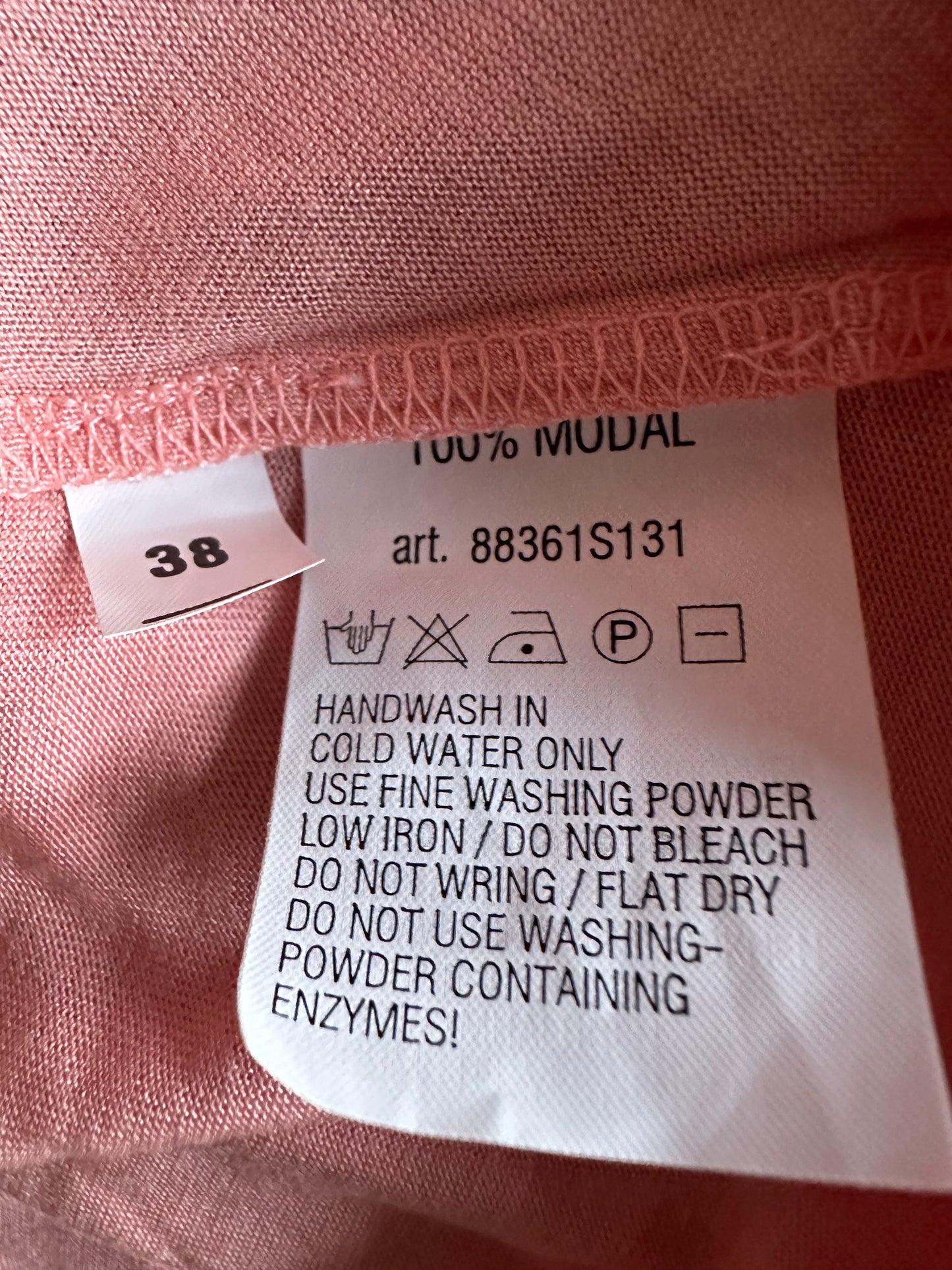 Repeat shirt M