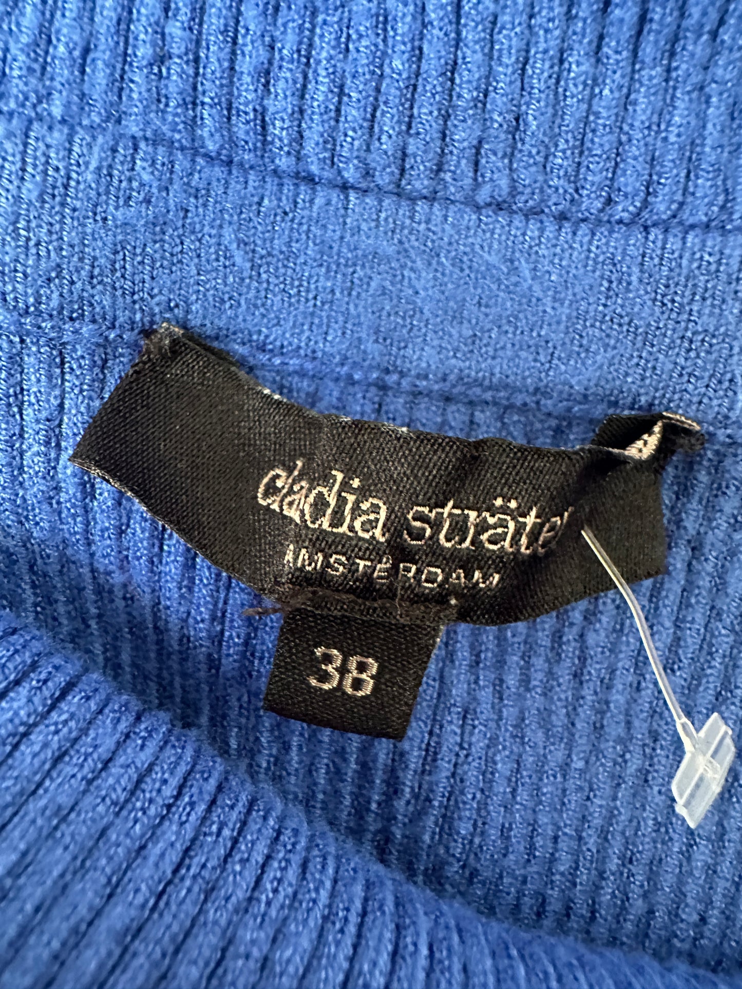 Claudia Strater top S