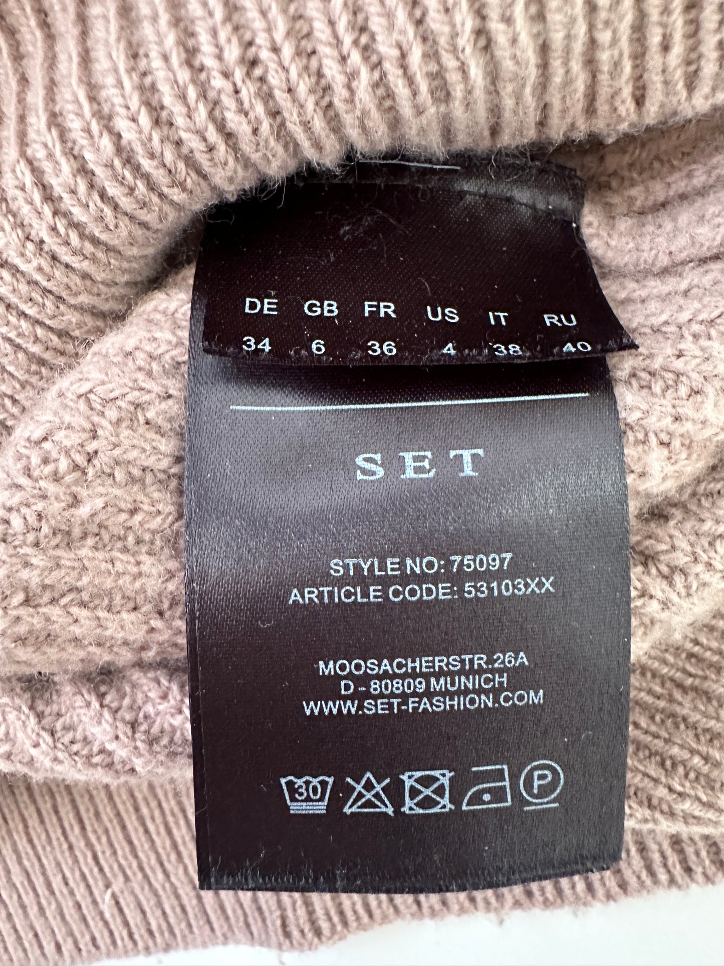 SET vest XS