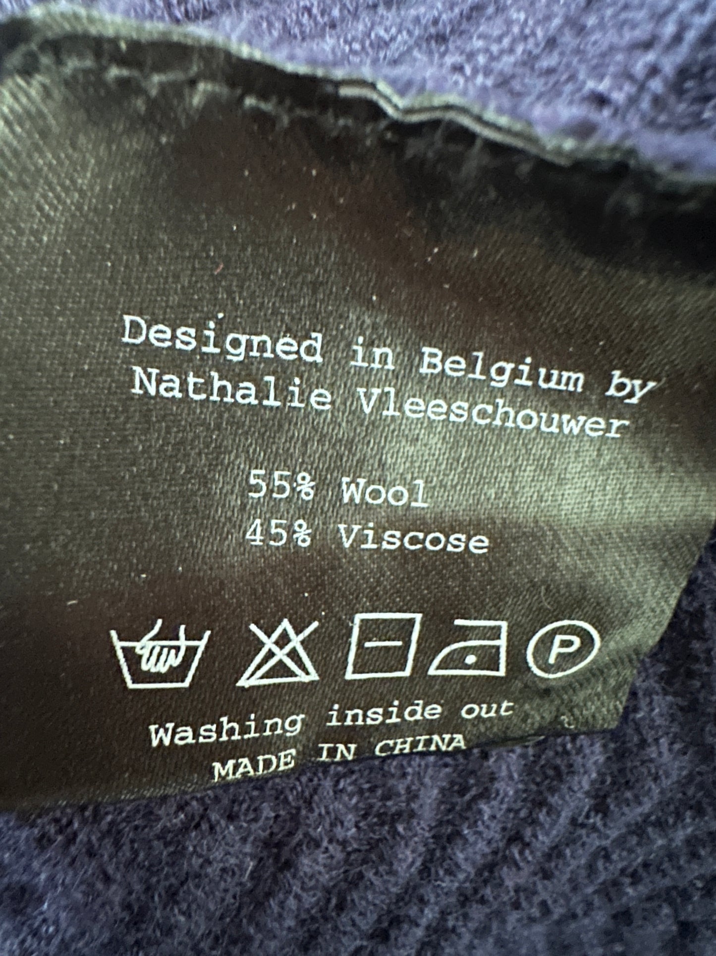 Nathalie Vleeschouwer vest S