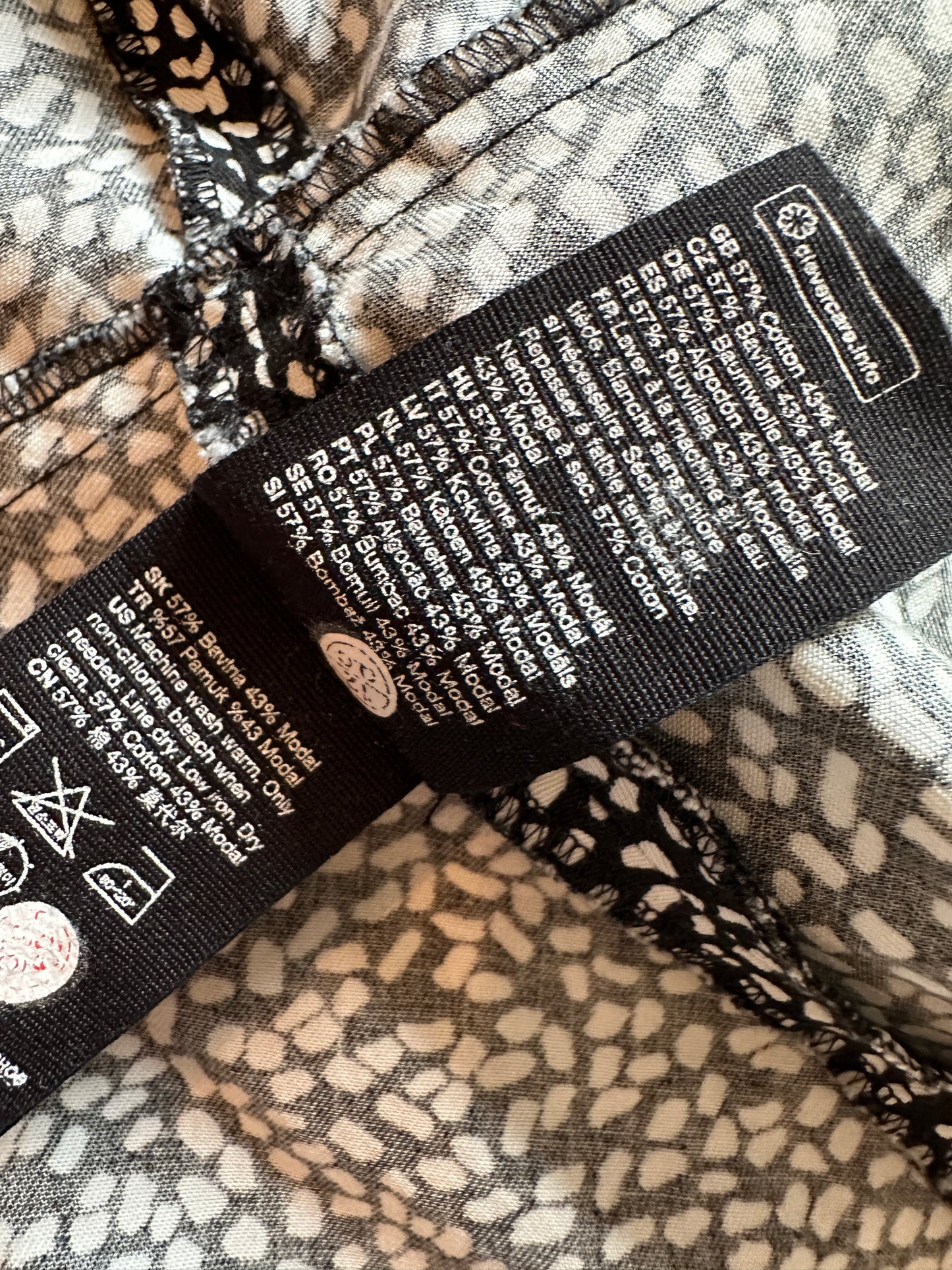 & Other Stories vest S