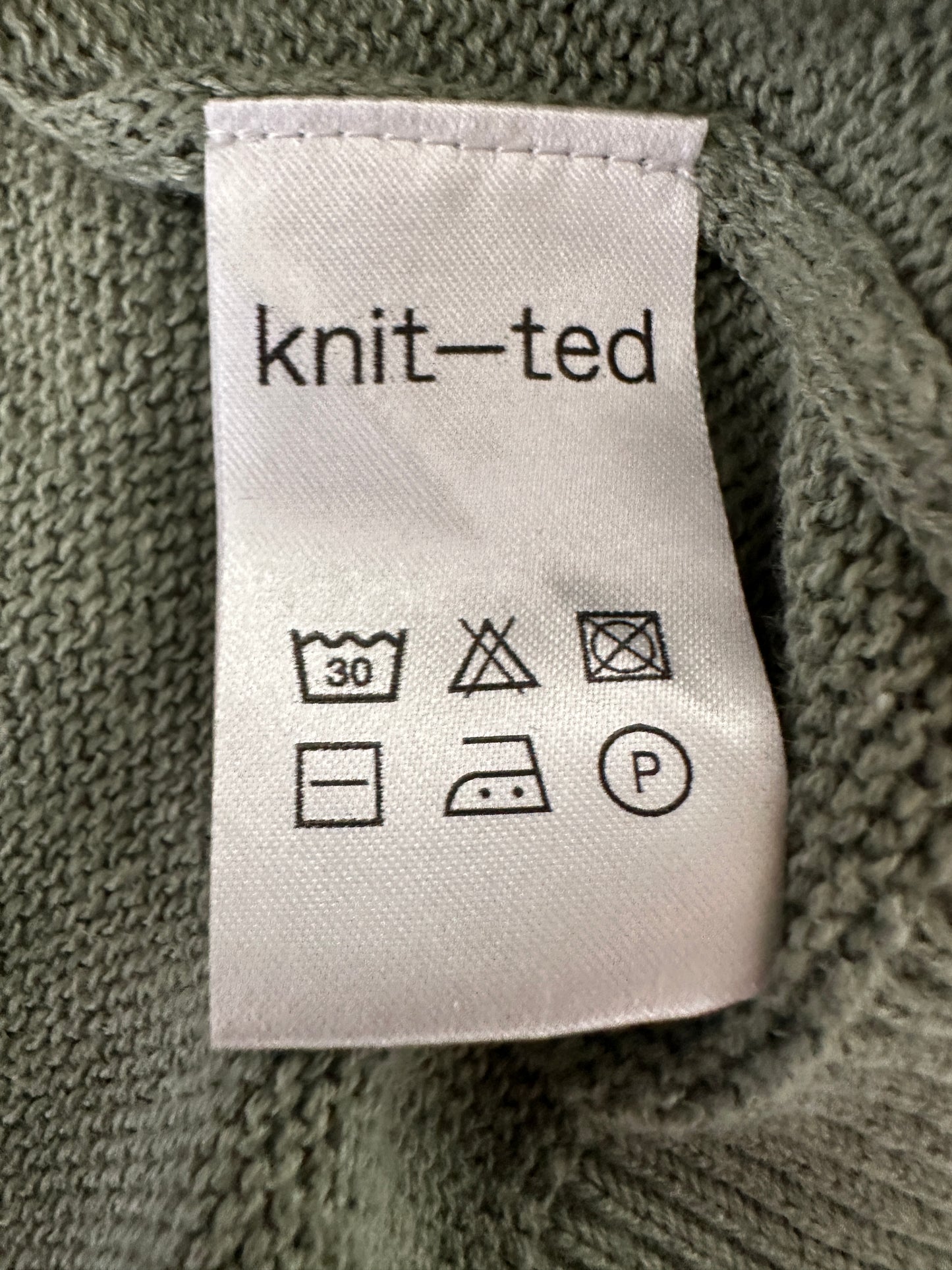 Knit-Ted vest XL
