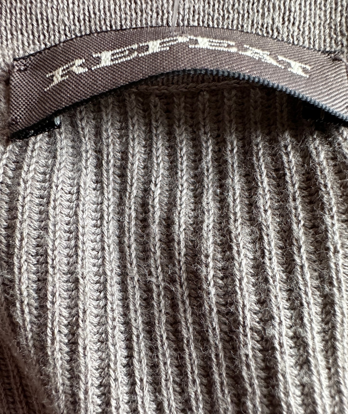 Repeat vest S
