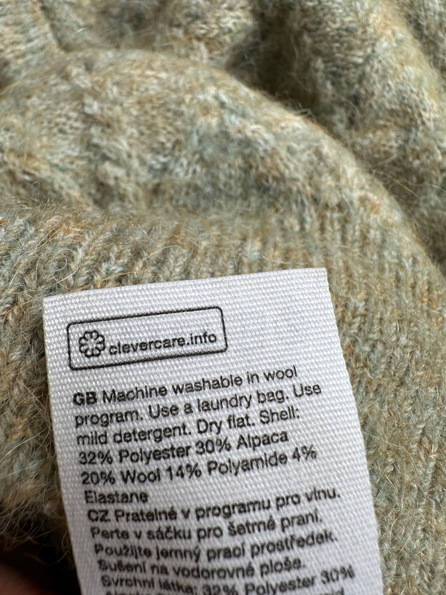 & Other Stories vest S