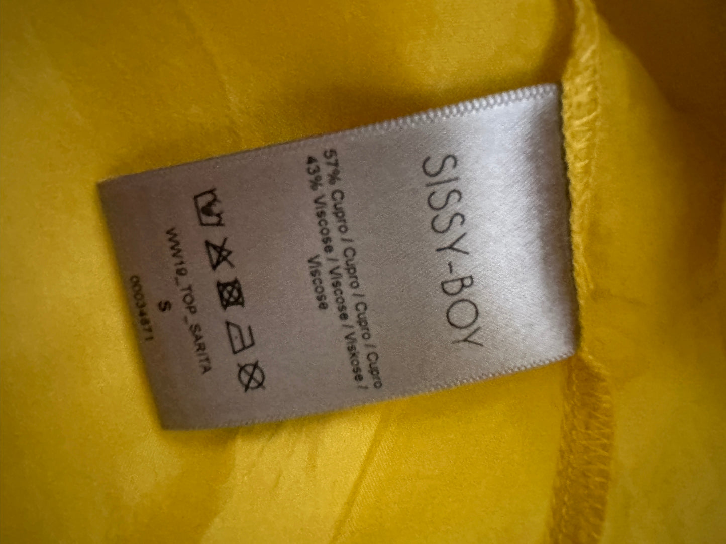 Sissy Boy shirt S