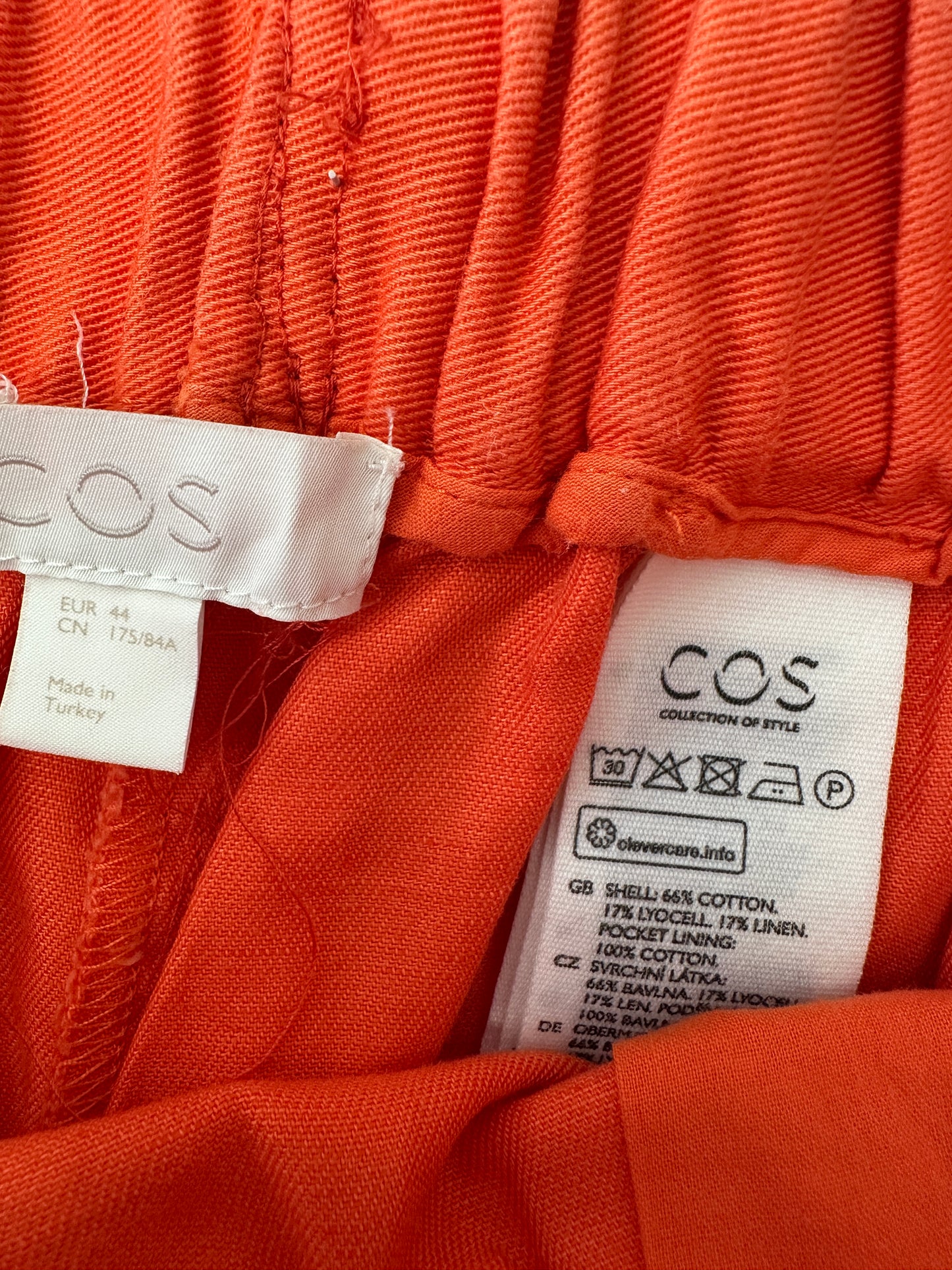 COS shorts XXL