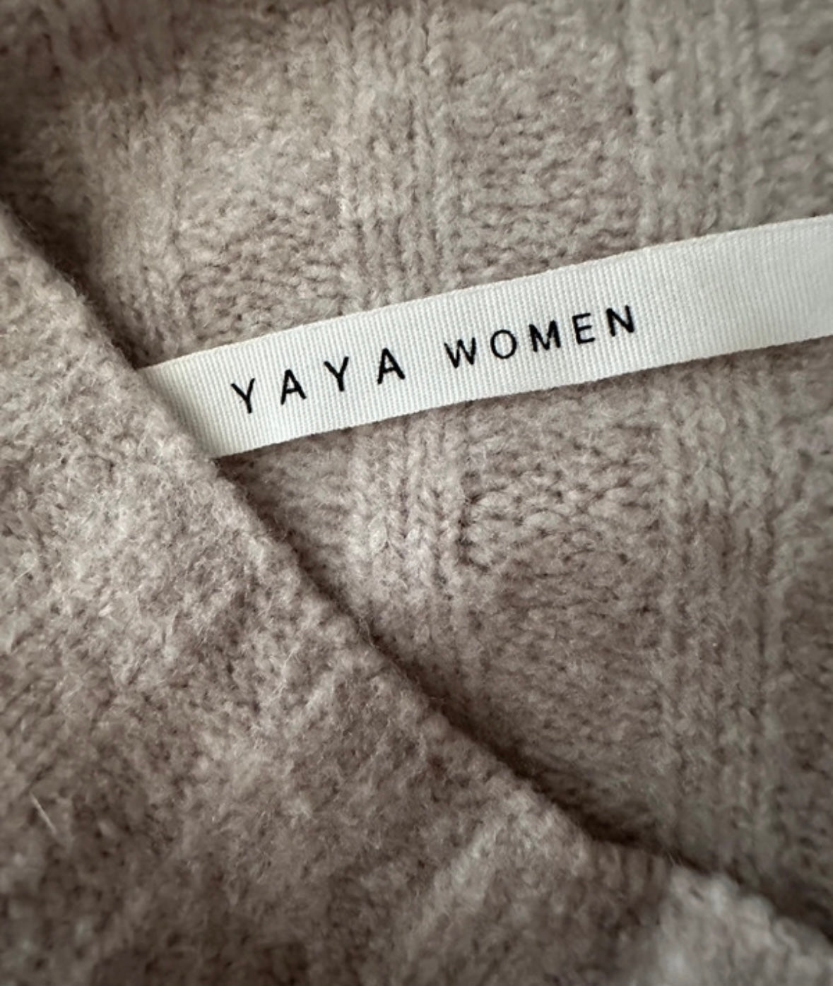 Yaya trui M