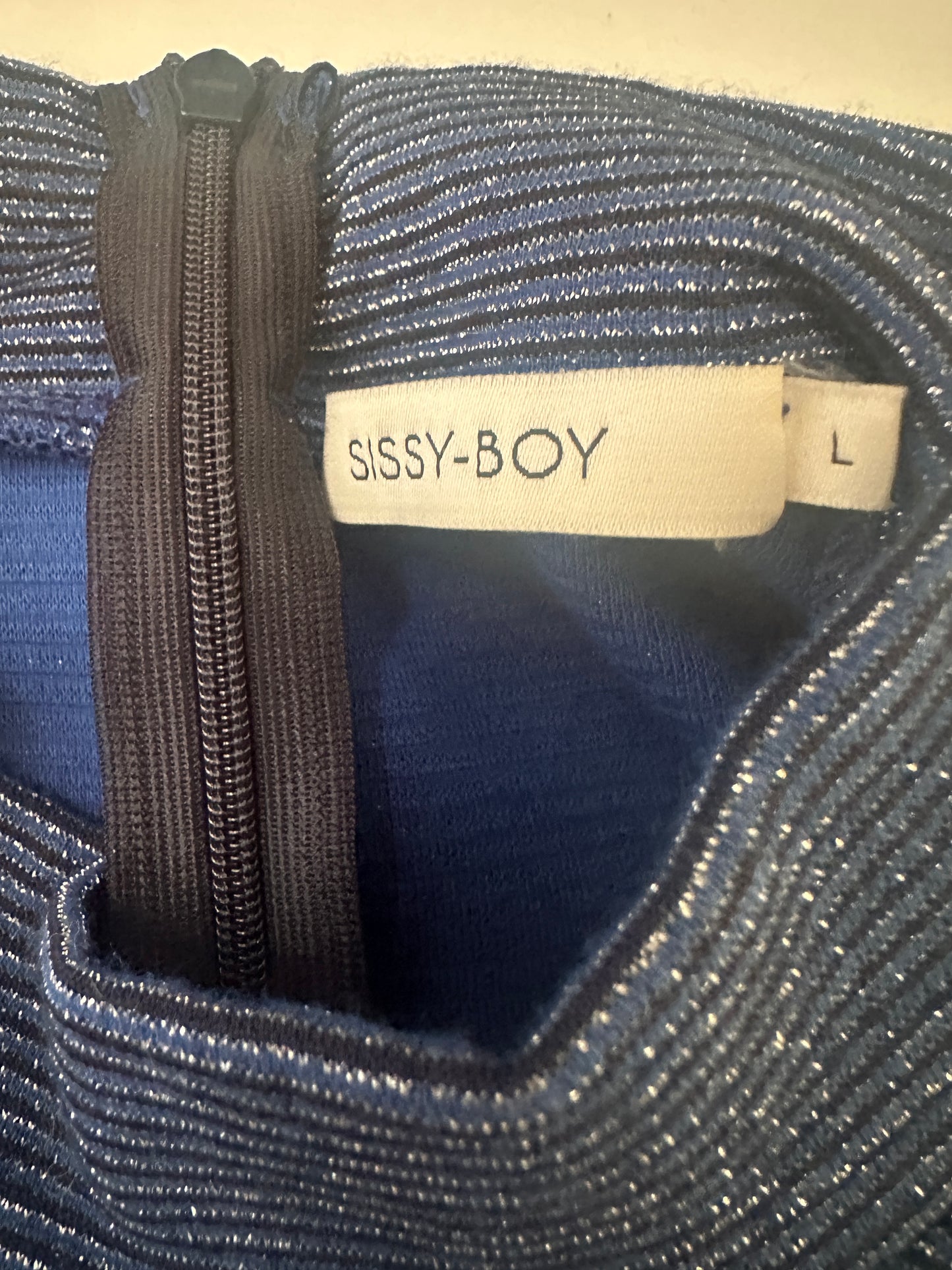 Sissy Boy shirt L