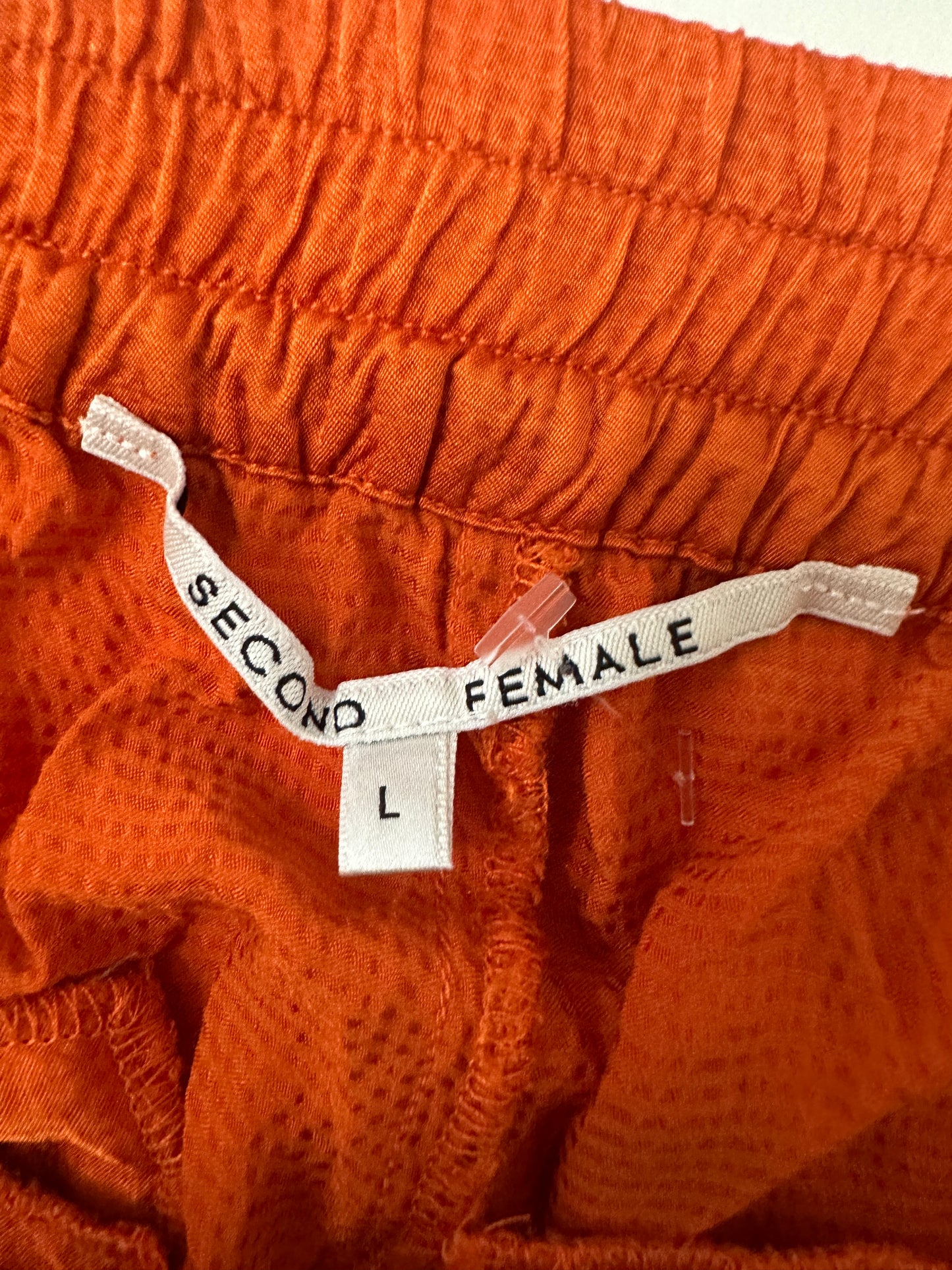 Second Female broek L