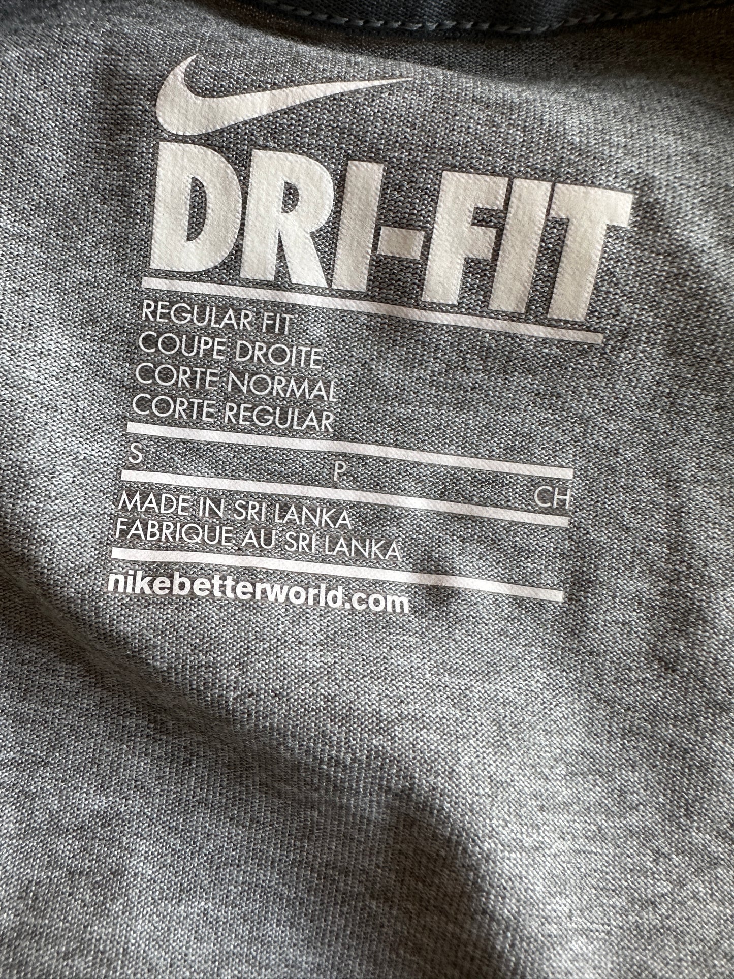 Nike shirt S