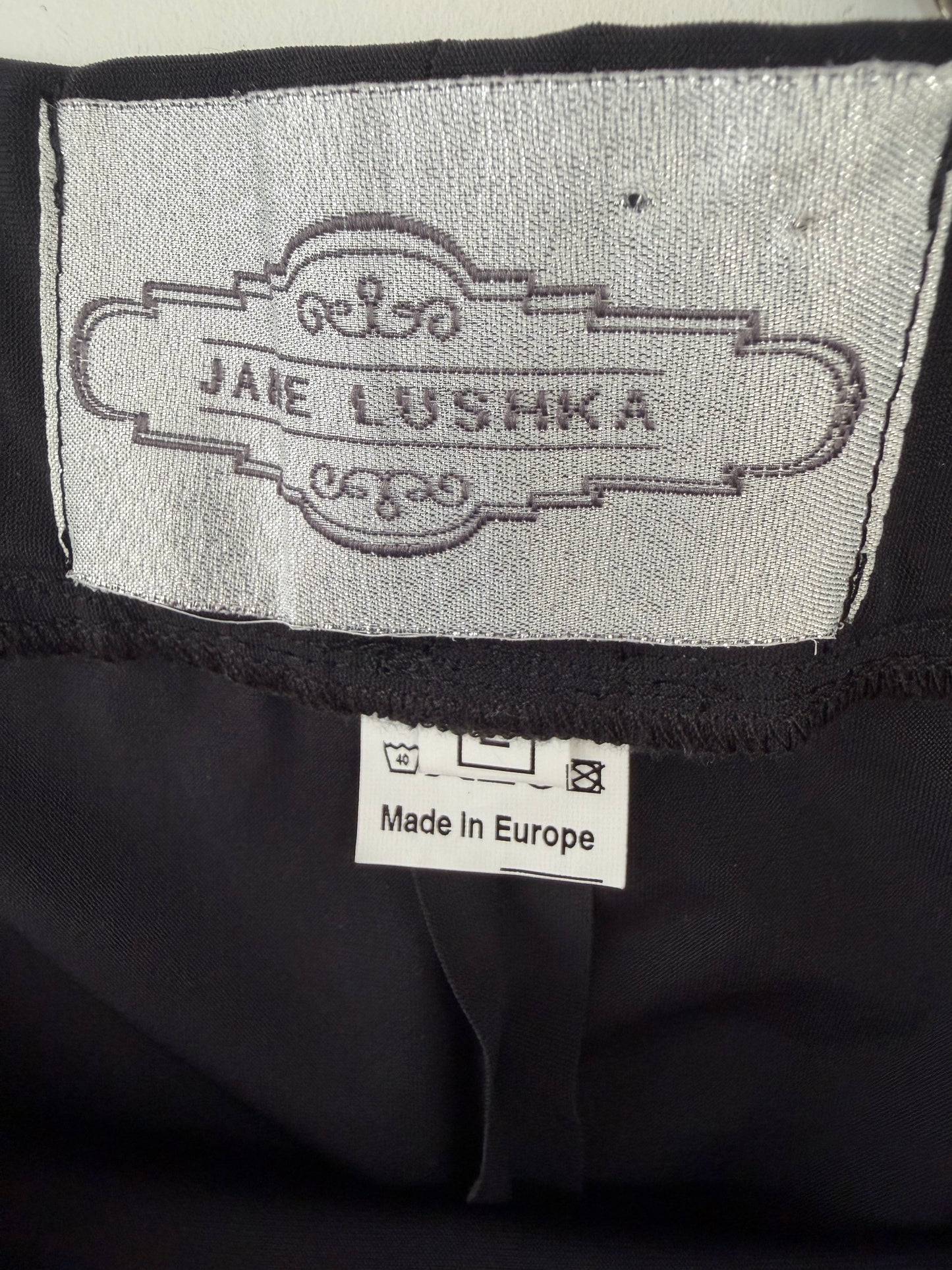 Jane Lushka Rock L