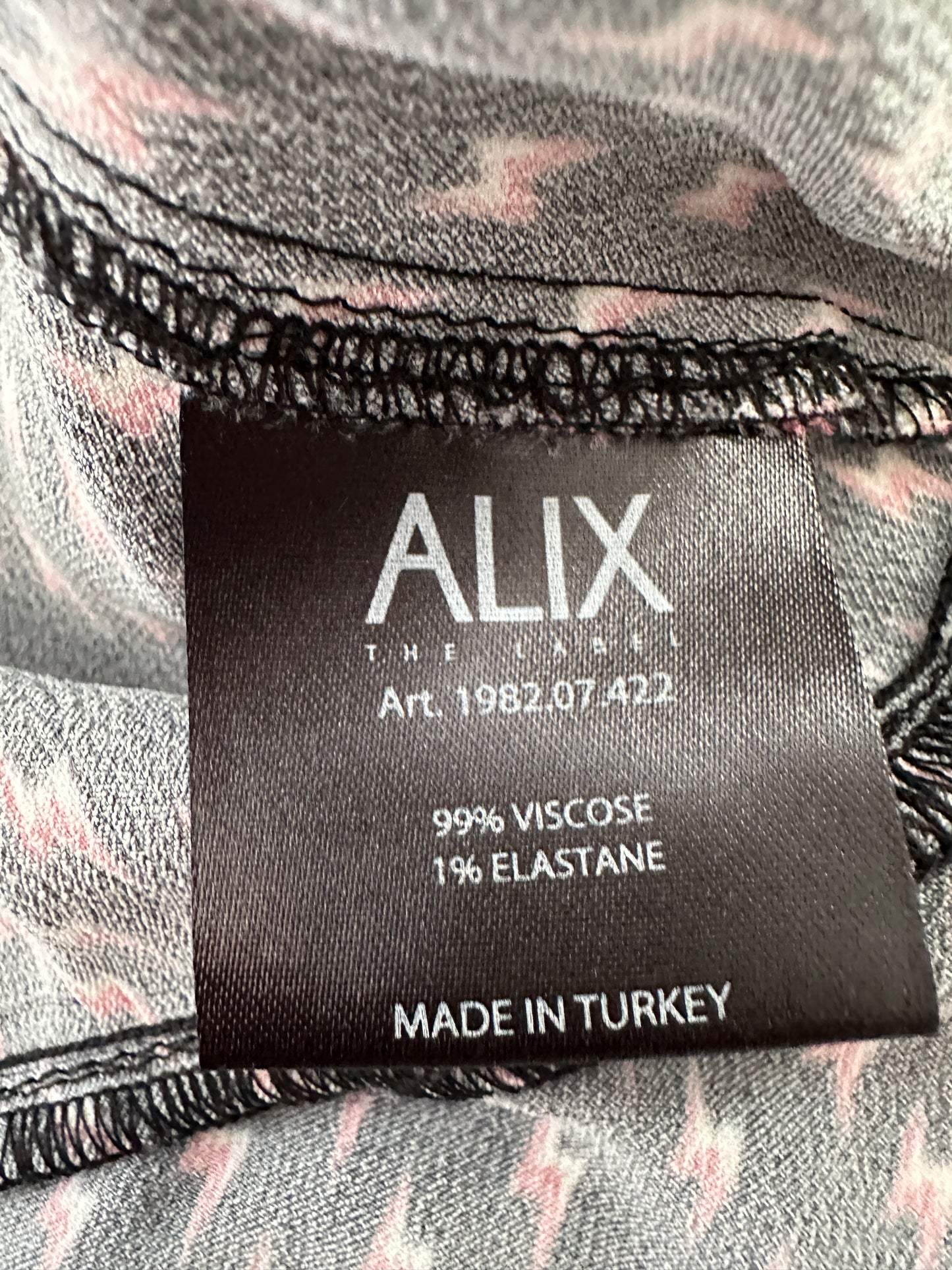 Alix rok S