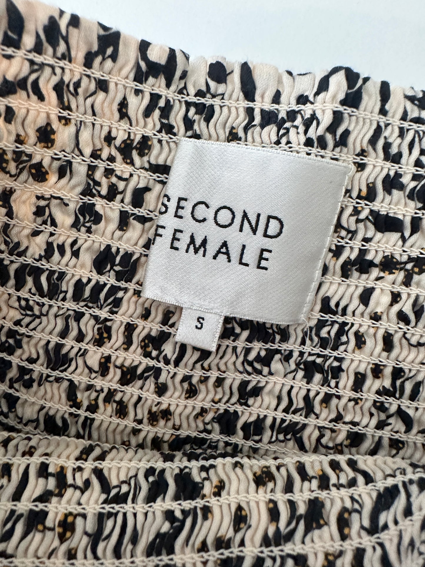Second Female rok S