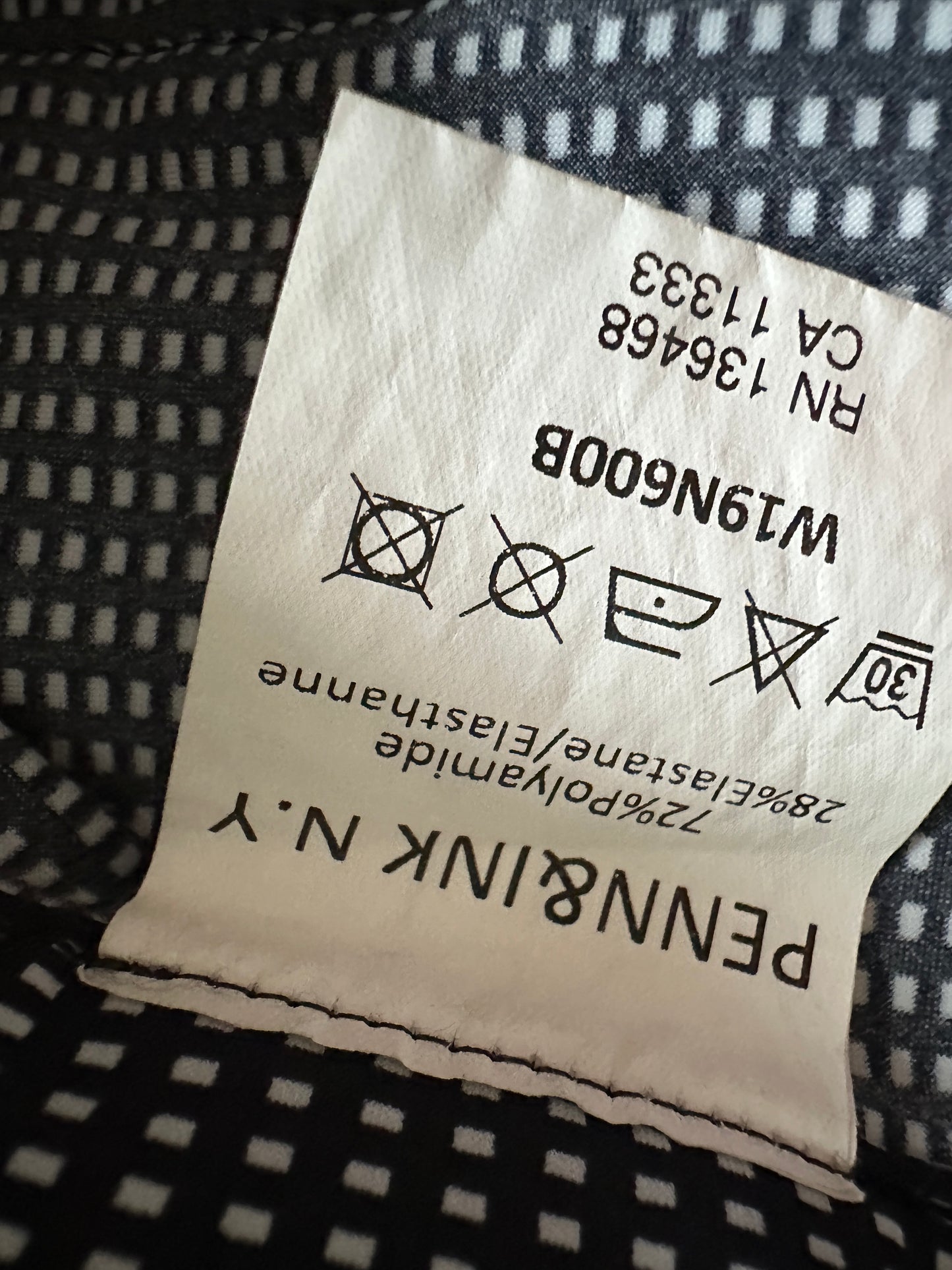 Penn & Ink pants, size L