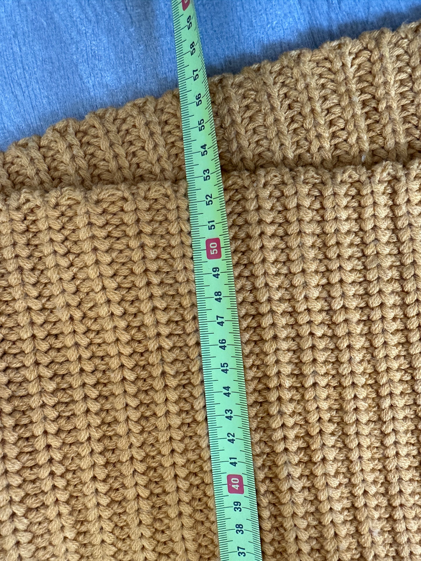 Six Ames top M